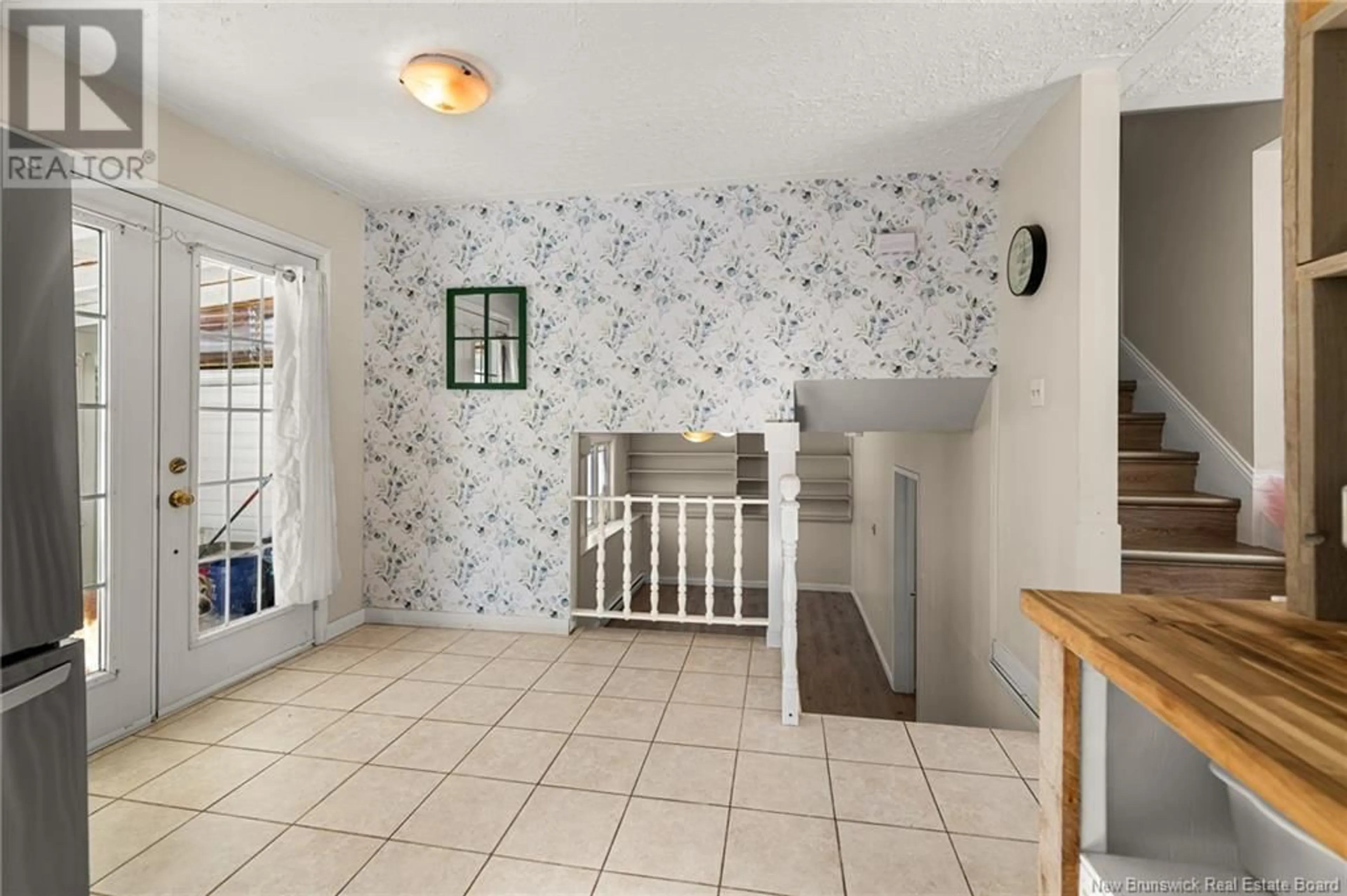 Indoor entryway for 188 SAINT PIERRE ROAD, Bouctouche New Brunswick E4S1L3