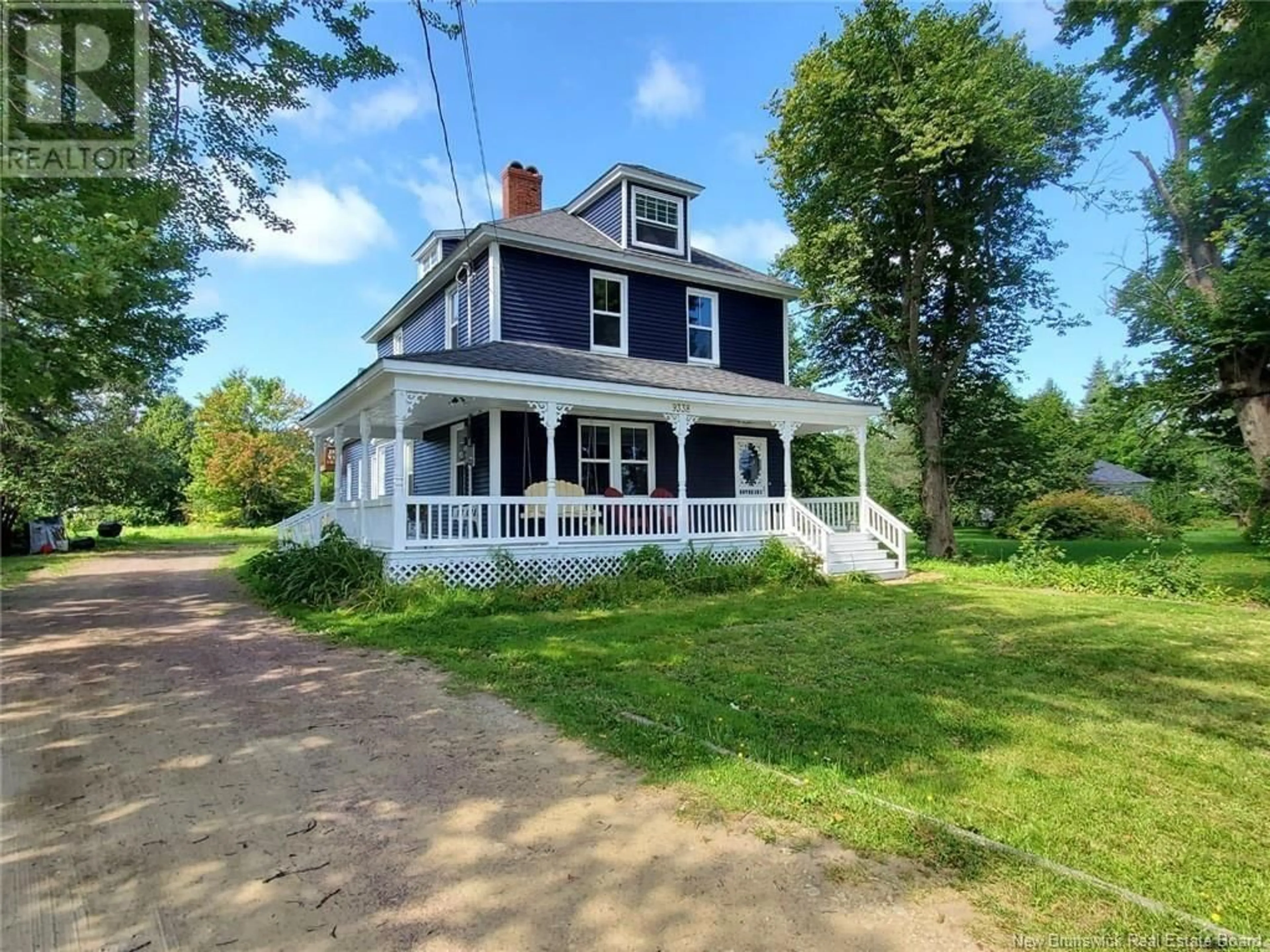 A pic from outside/outdoor area/front of a property/back of a property/a pic from drone, street for 9338 MAIN STREET, Richibucto New Brunswick E4W4C8