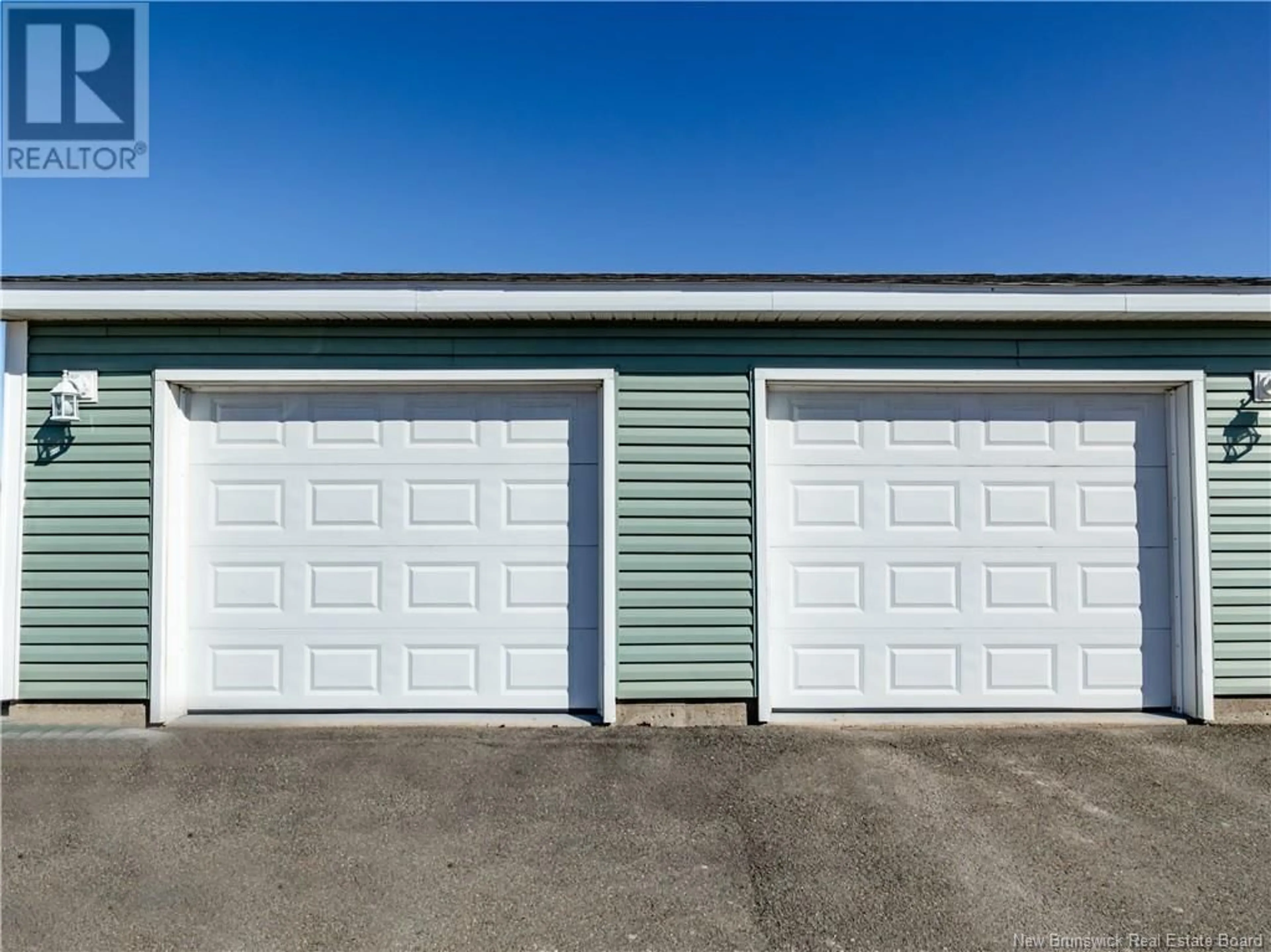 Indoor garage for 1 L'ABOITEAU STREET, Cap-Pelé New Brunswick E4N1P2
