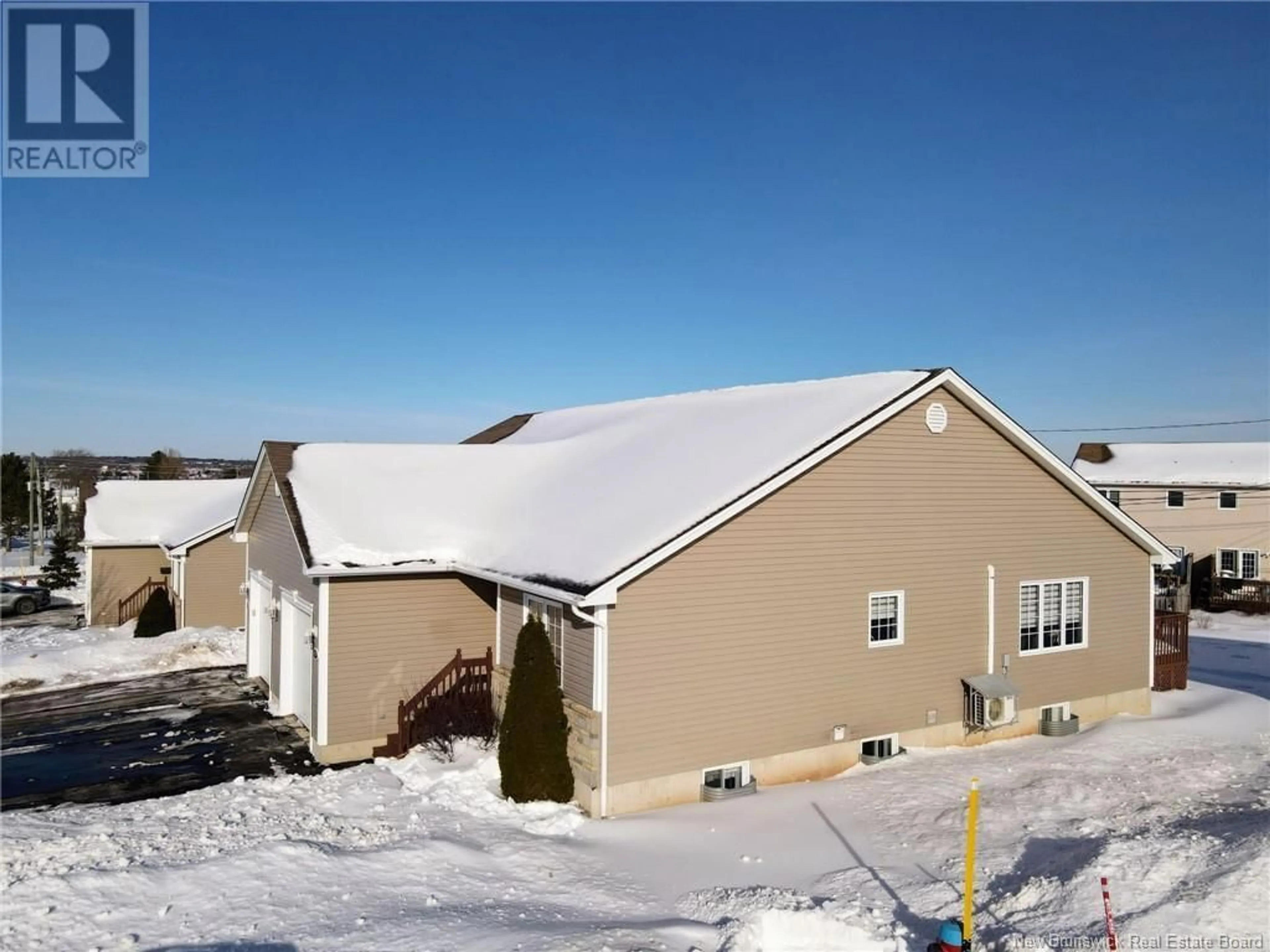 Home with vinyl exterior material, building for 128 KETTLE CREEK COURT, Riverview New Brunswick E1B0C1