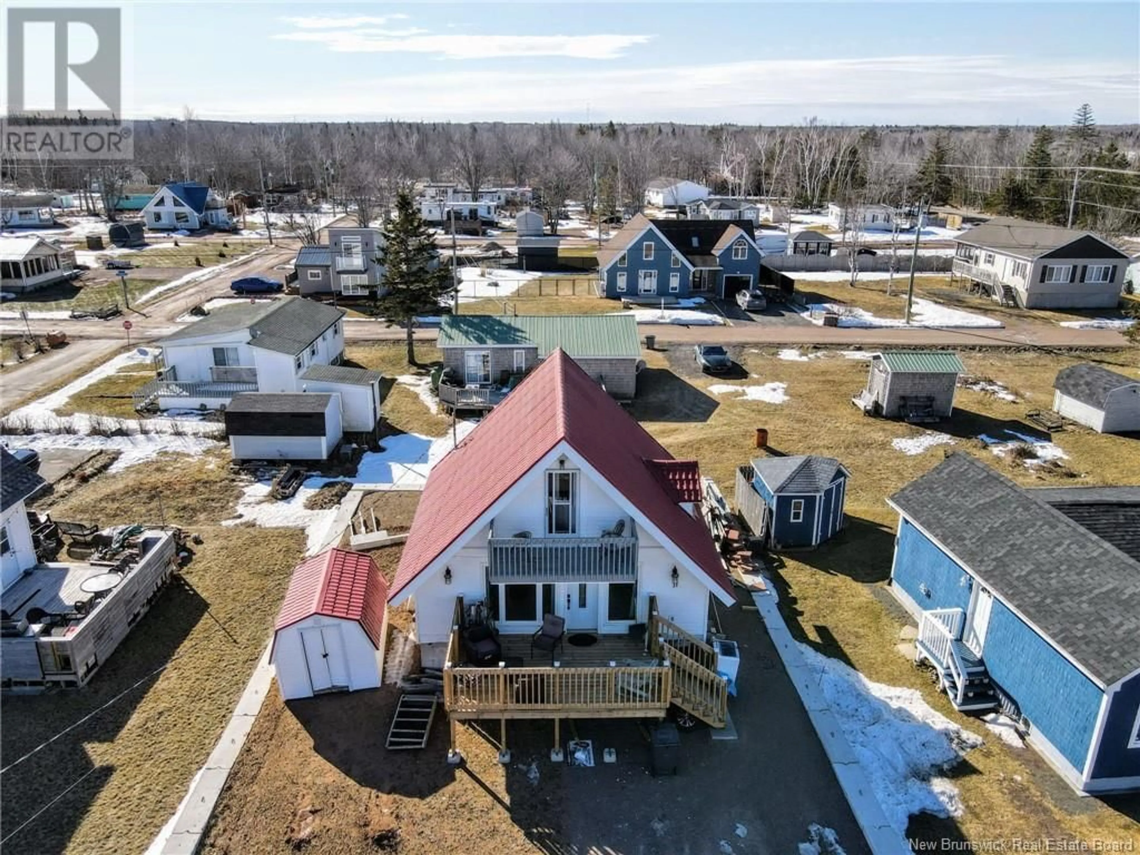 A pic from outside/outdoor area/front of a property/back of a property/a pic from drone, unknown for 11 SUR L' OCEAN STREET, Grand-Barachois New Brunswick E4P8N9