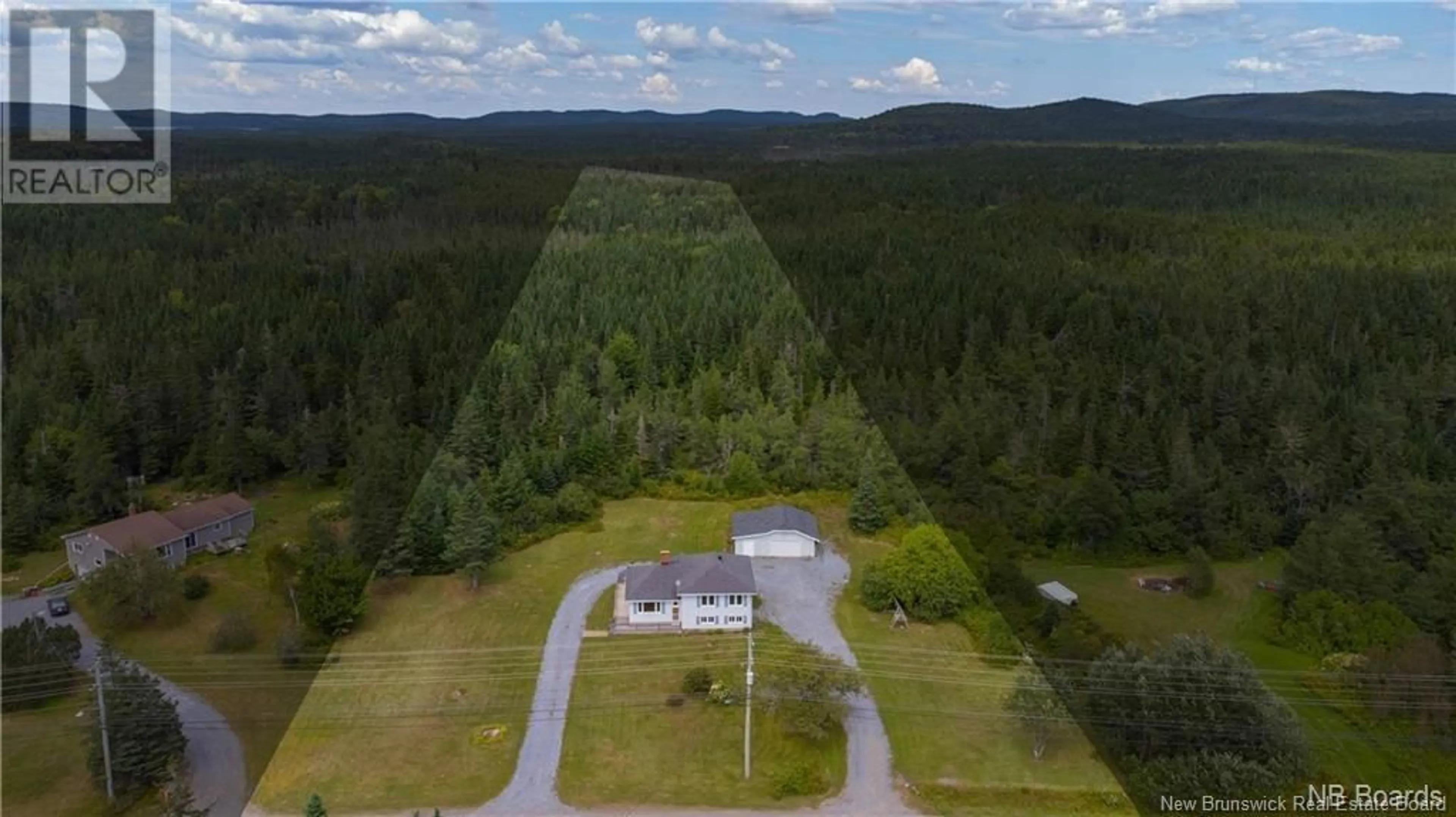 A pic from outside/outdoor area/front of a property/back of a property/a pic from drone, mountain view for 515 Route 111, Willow Grove New Brunswick E2S1G8