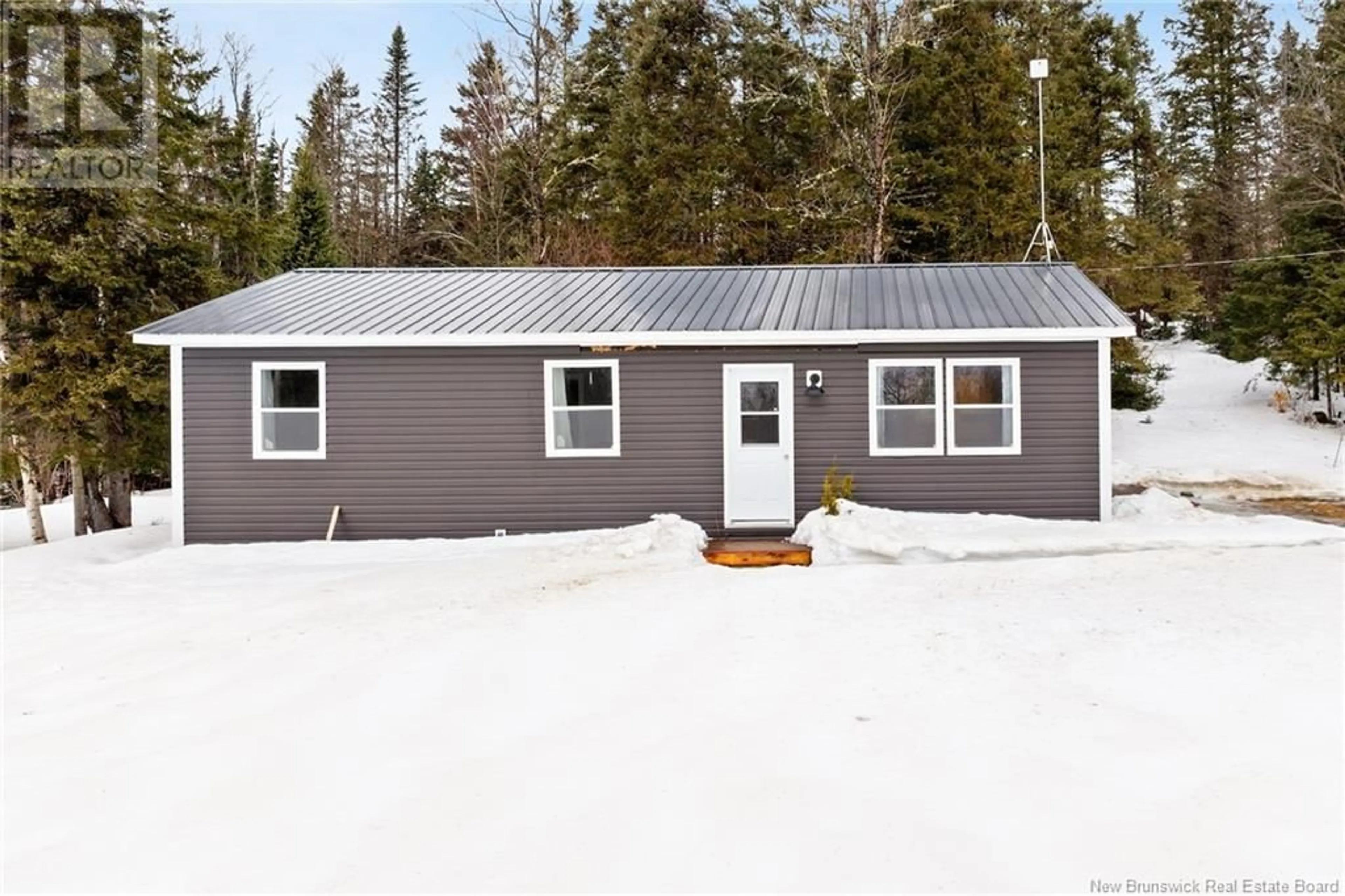 Home with vinyl exterior material, street for 1337 HARTIN SETTLEMENT ROAD, Canterbury New Brunswick E6H1S2