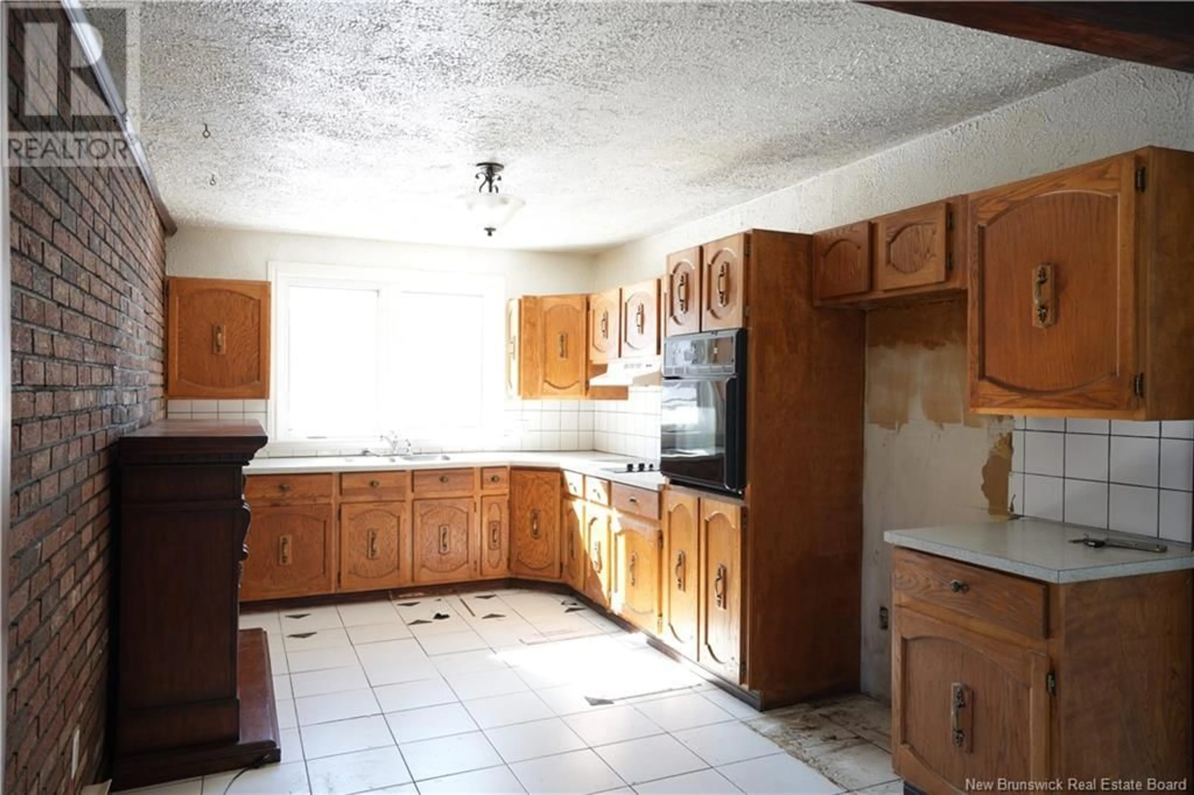 Standard kitchen, unknown for 854 BAISLEY ROAD, Saint-Jacques New Brunswick E7B2A1