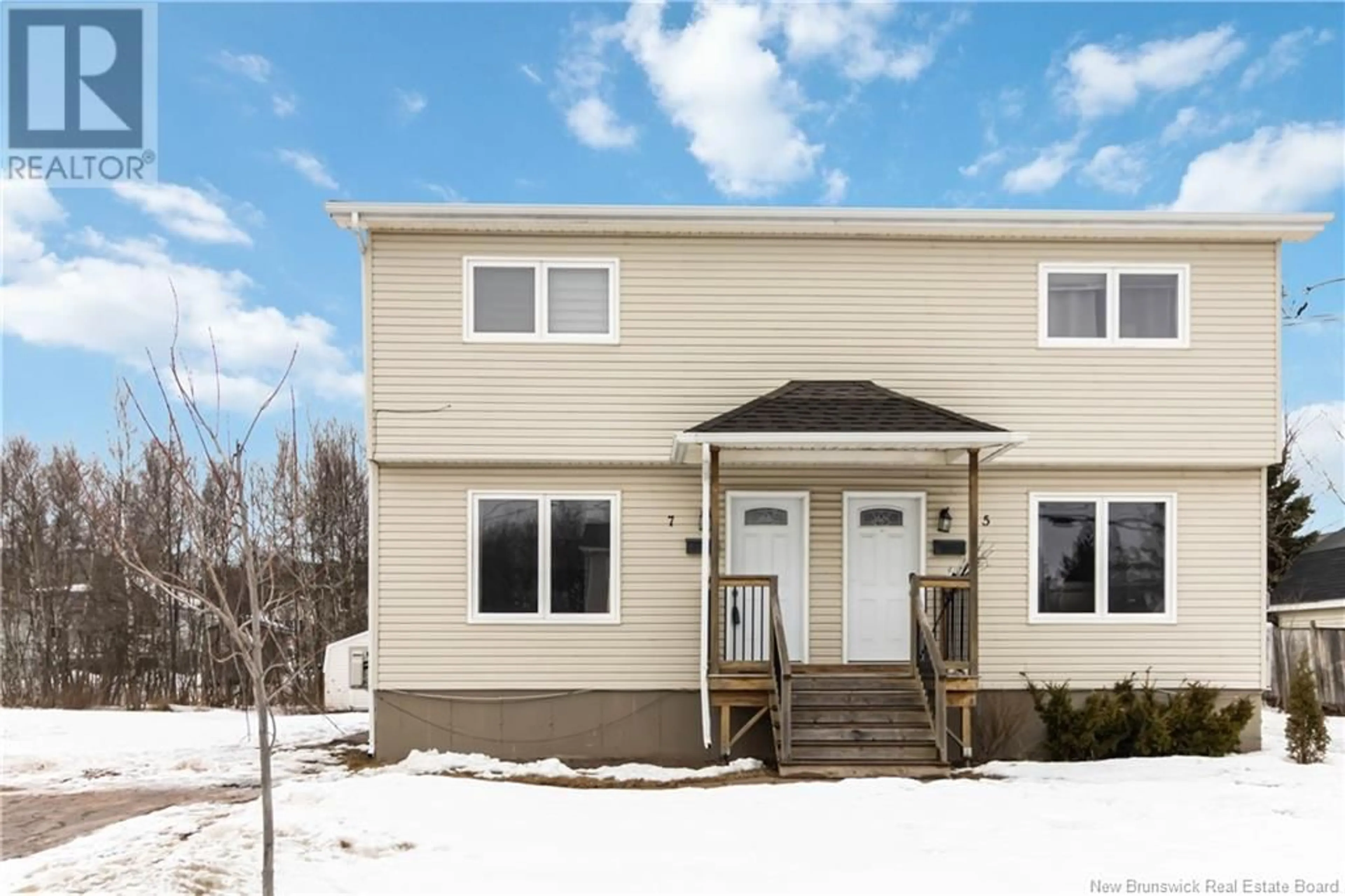 Home with vinyl exterior material, street for 7 Thaddee Street, Dieppe New Brunswick E1A6V4