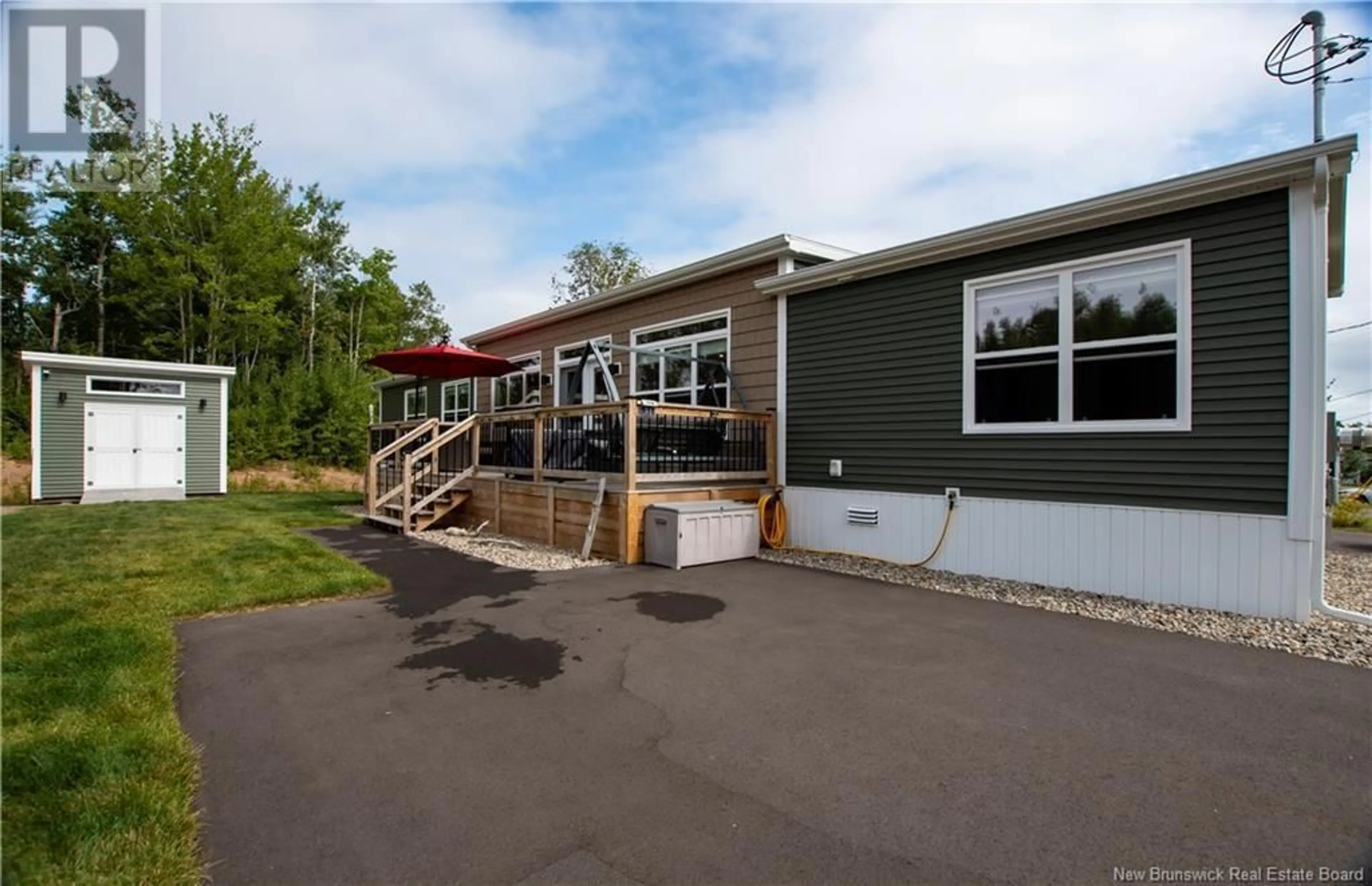 Patio, unknown for 31 LA TOUR STREET, Shediac New Brunswick E4P0V7