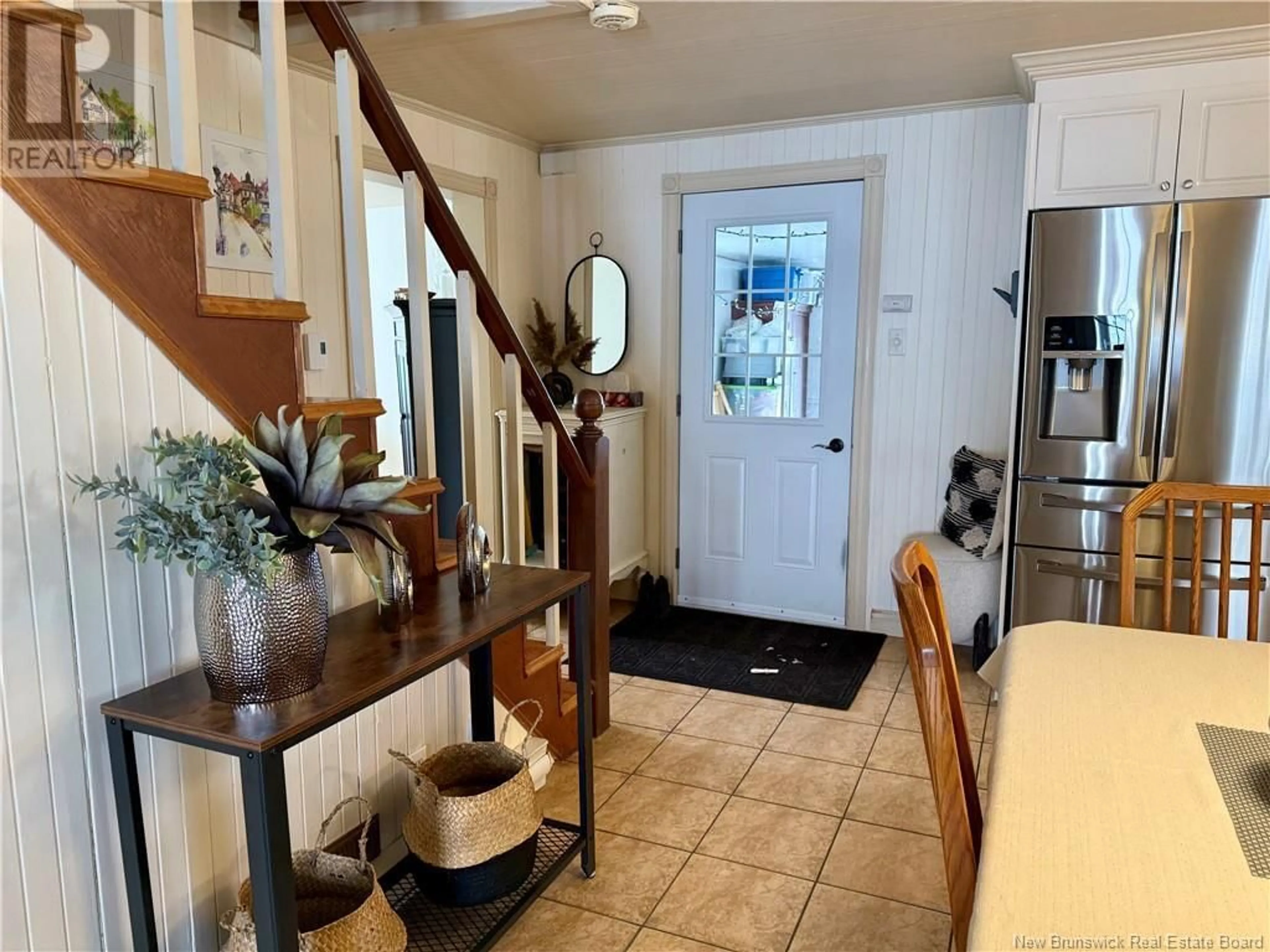 Open concept kitchen, ceramic/tile floor for 46 CN ROAD, Grand-Sault/Grand Falls New Brunswick E3Y3V4