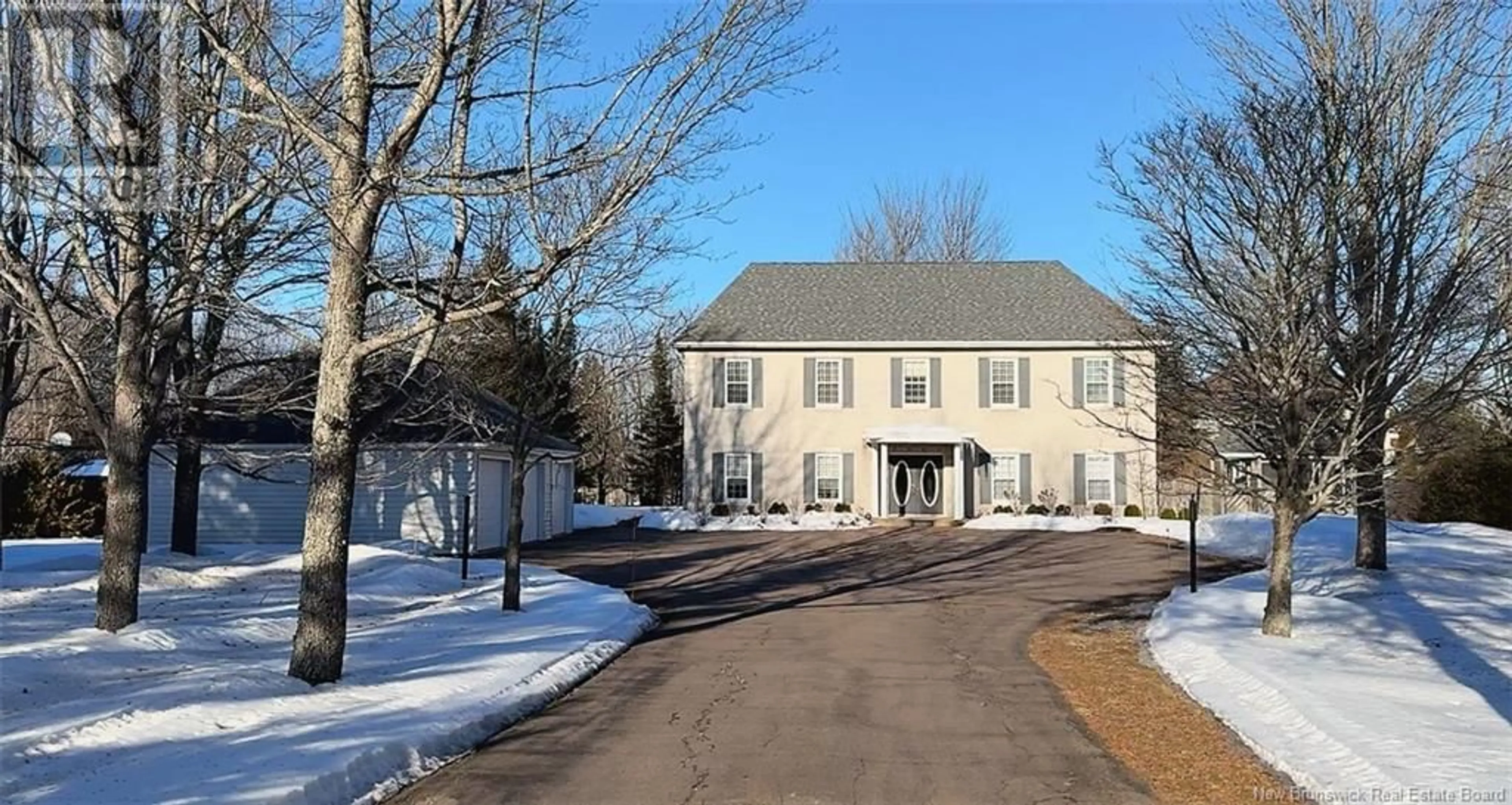 A pic from outside/outdoor area/front of a property/back of a property/a pic from drone, building for 81 CAMELOT DRIVE, Moncton New Brunswick E1A6P1