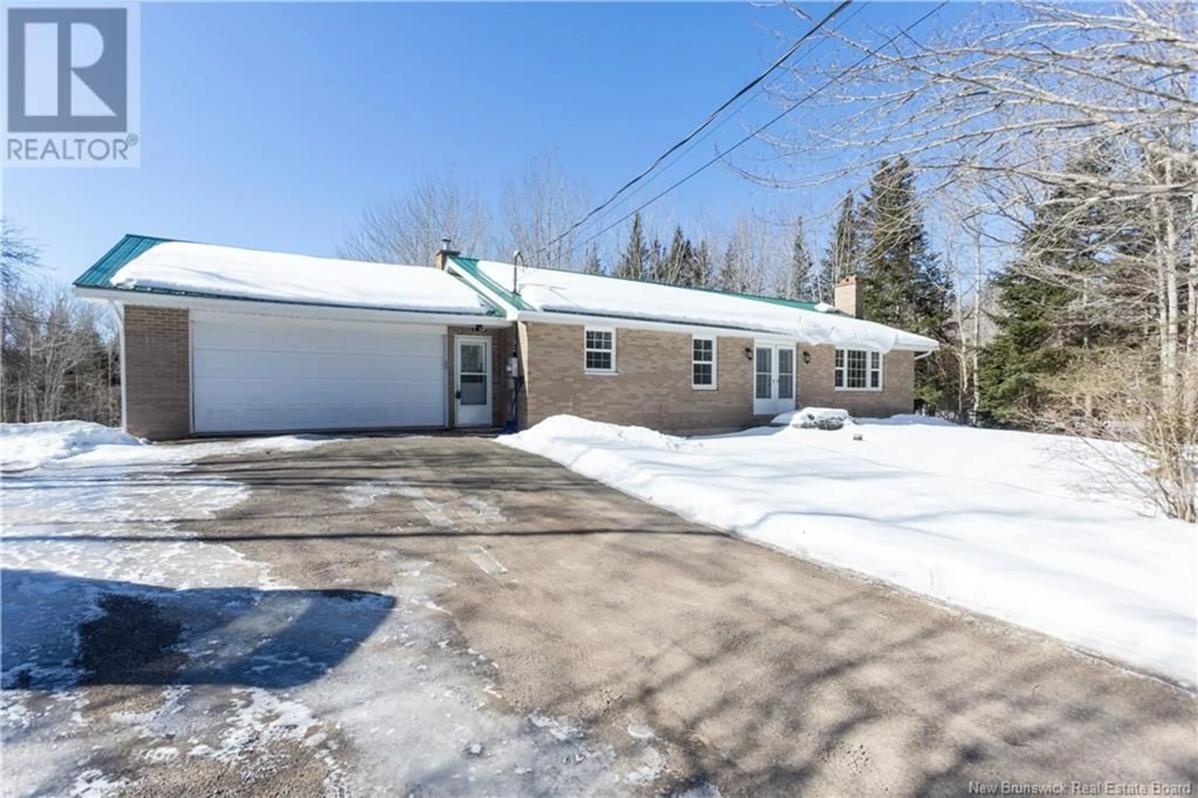 A pic from outside/outdoor area/front of a property/back of a property/a pic from drone, street for 2262 ROUTE 115, Irishtown New Brunswick E1H2L1