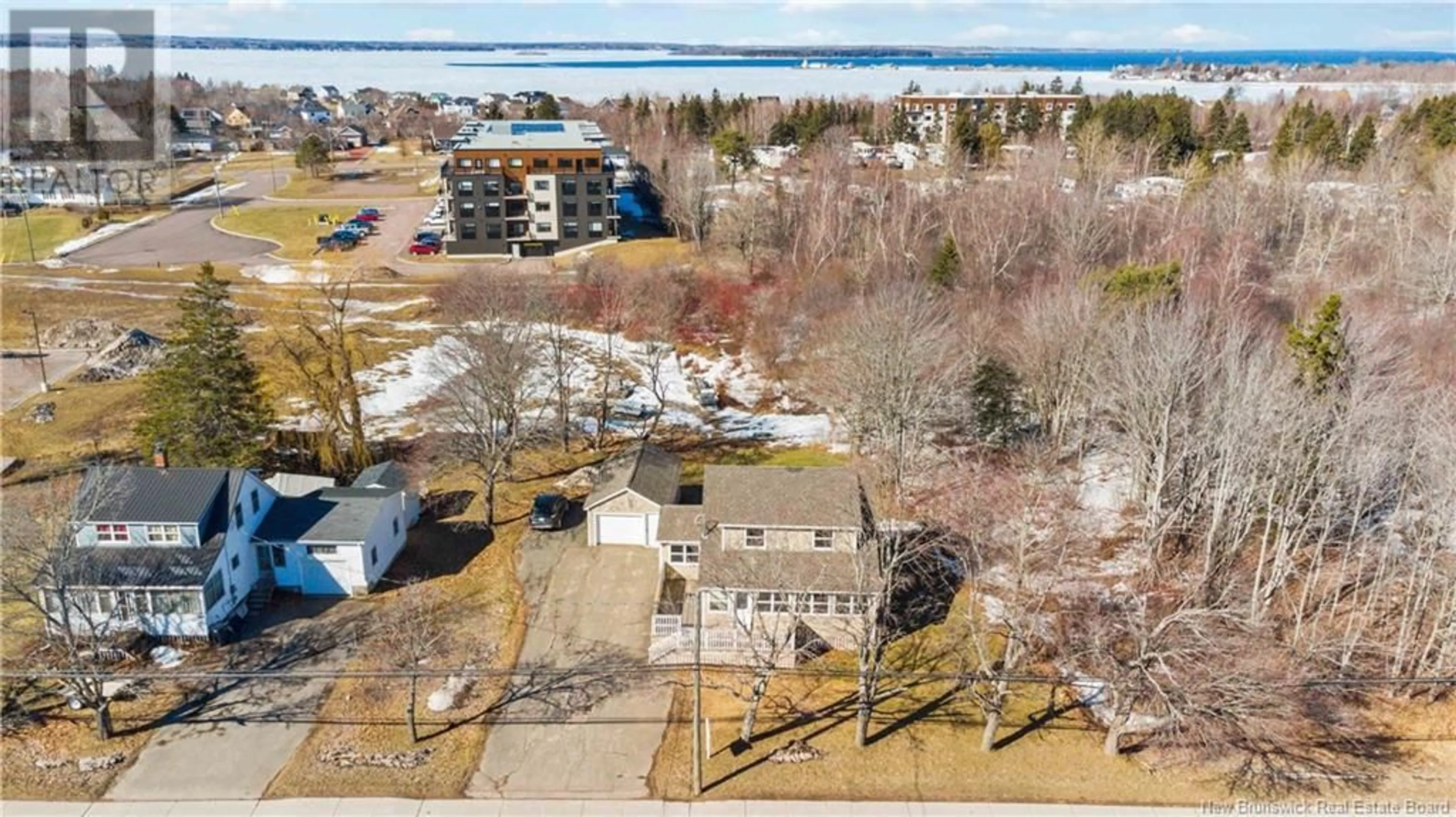A pic from outside/outdoor area/front of a property/back of a property/a pic from drone, water/lake/river/ocean view for 494 MAIN STREET, Shediac New Brunswick E4T2G9
