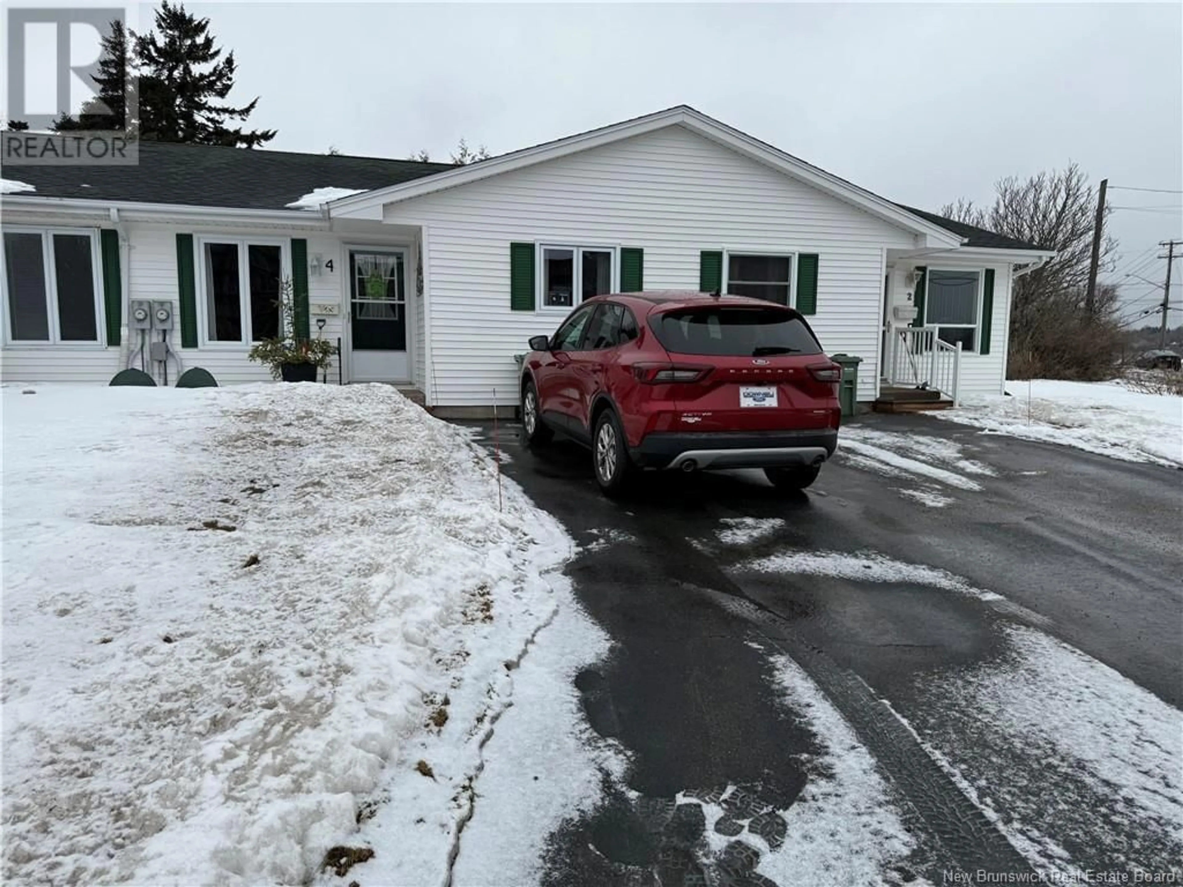 Unknown for 4 Hollybrook Court, Saint John New Brunswick E2J4L9