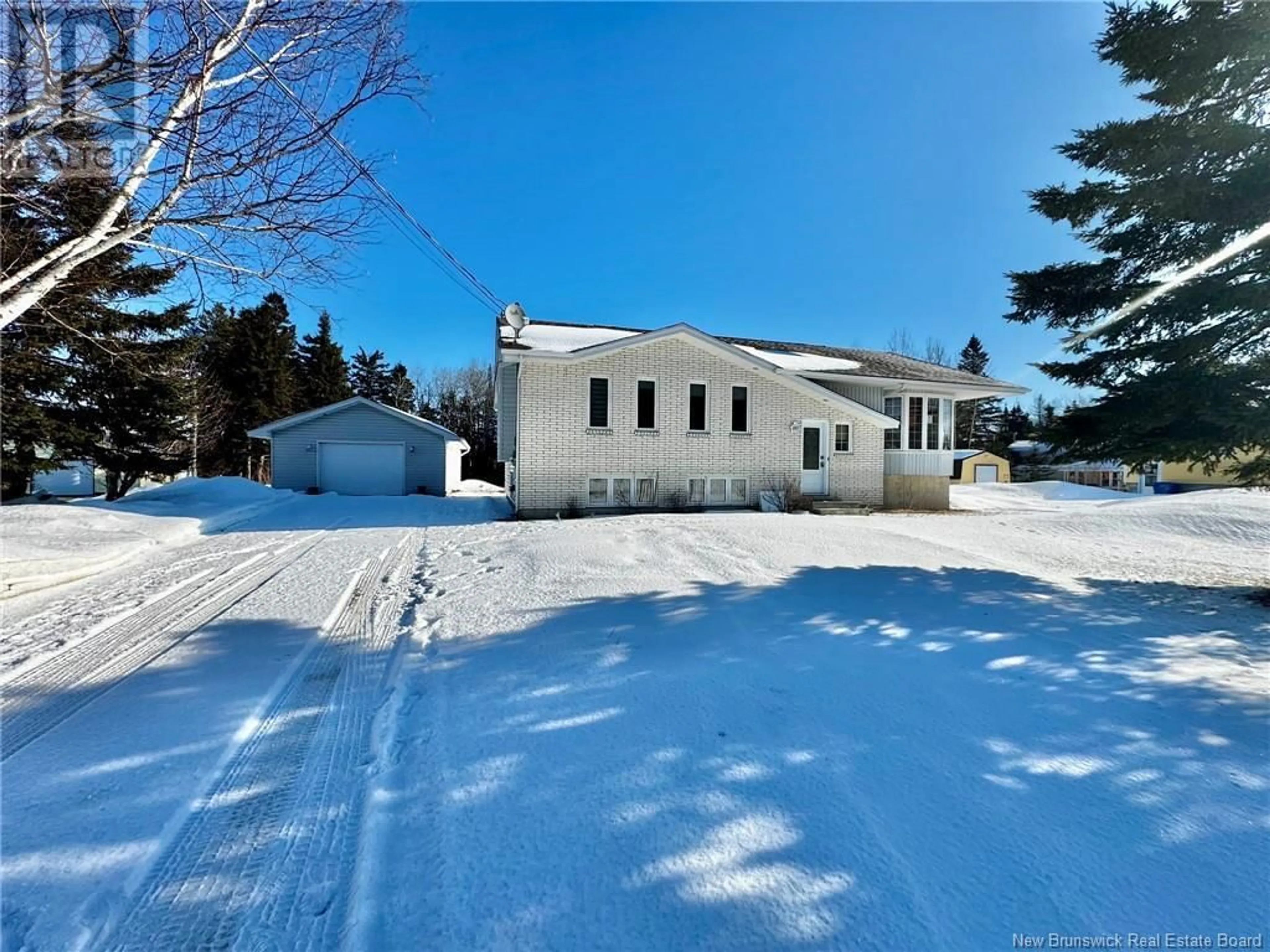 A pic from outside/outdoor area/front of a property/back of a property/a pic from drone, street for 4350 Rue Principal, Tracadie New Brunswick E1V1B9