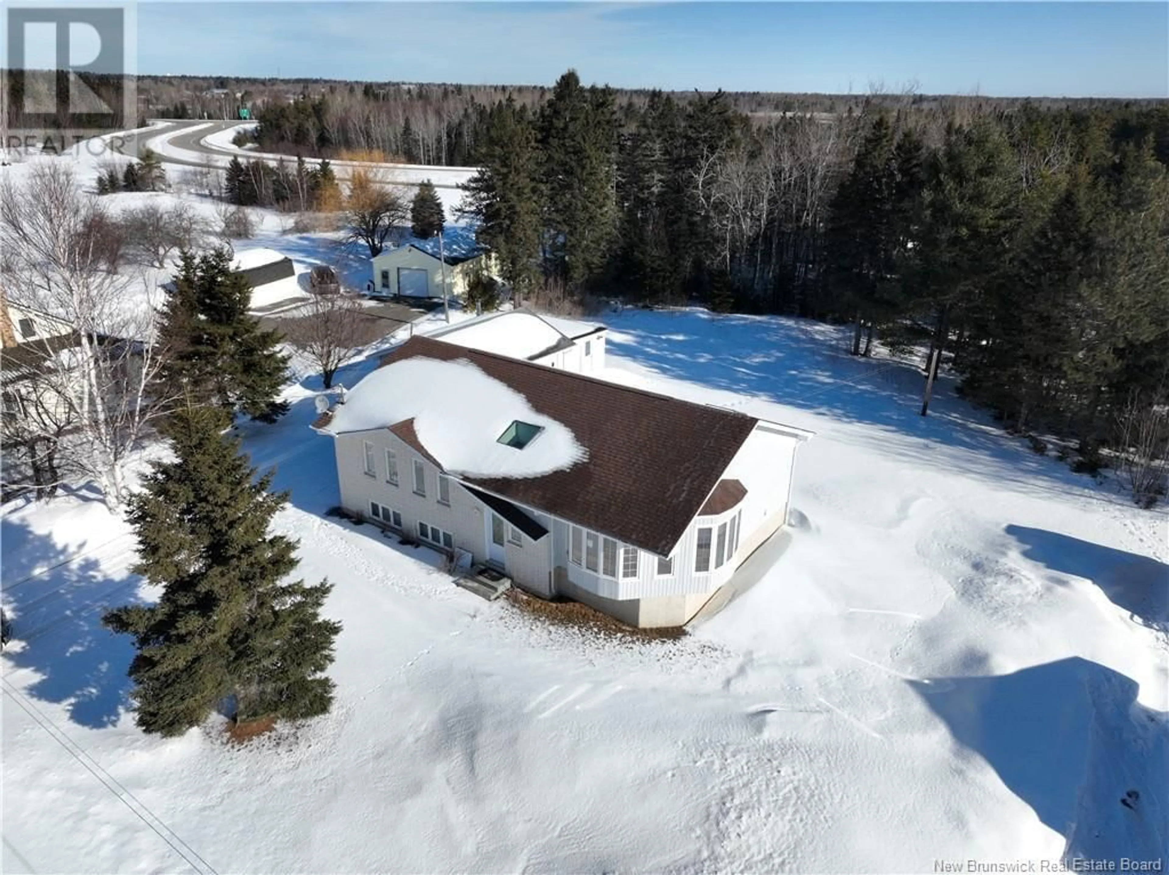 A pic from outside/outdoor area/front of a property/back of a property/a pic from drone, unknown for 4350 Rue Principal, Tracadie New Brunswick E1V1B9