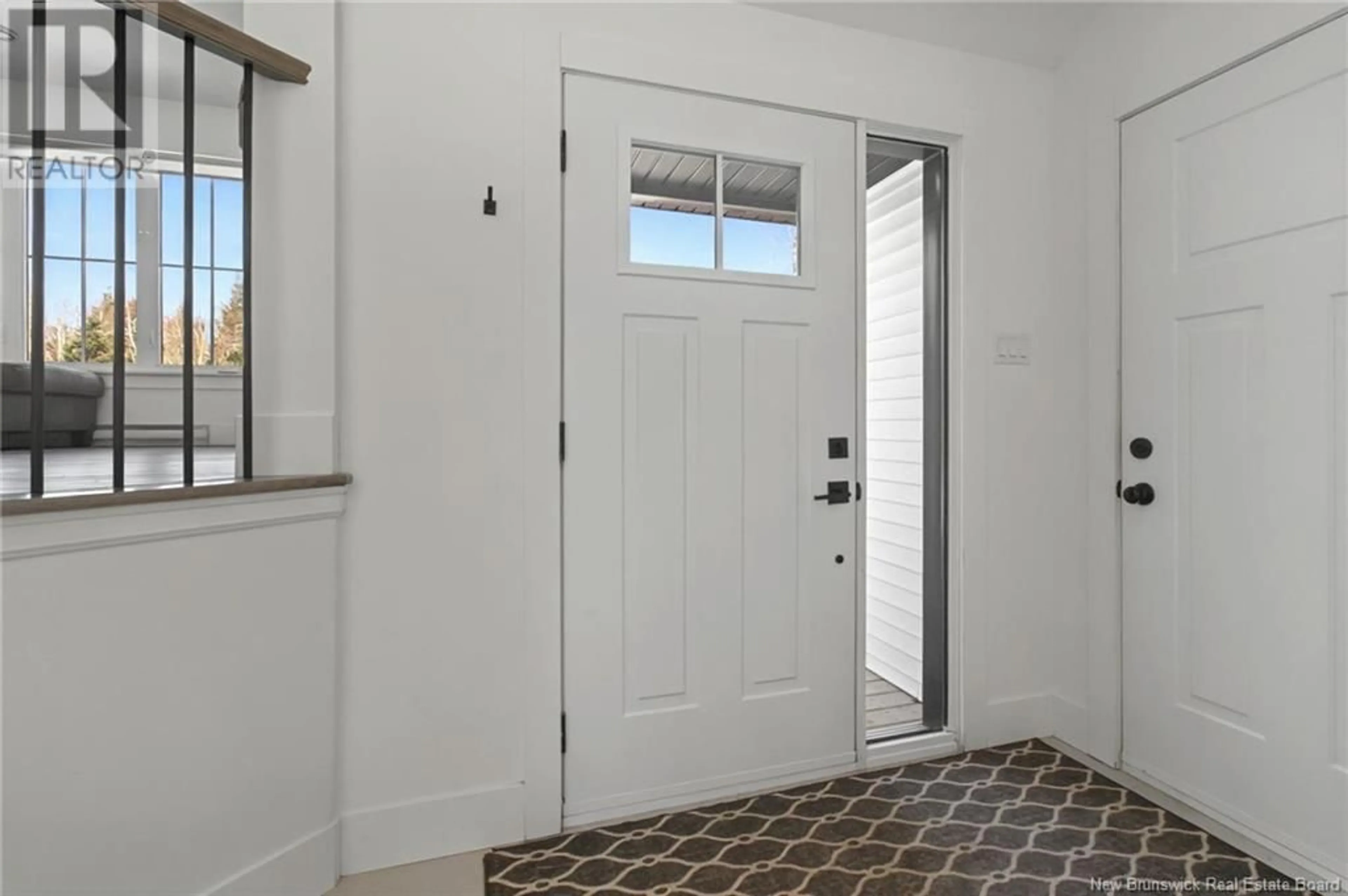 Indoor entryway for 654 WARD ROAD, Cocagne New Brunswick E4R3N4