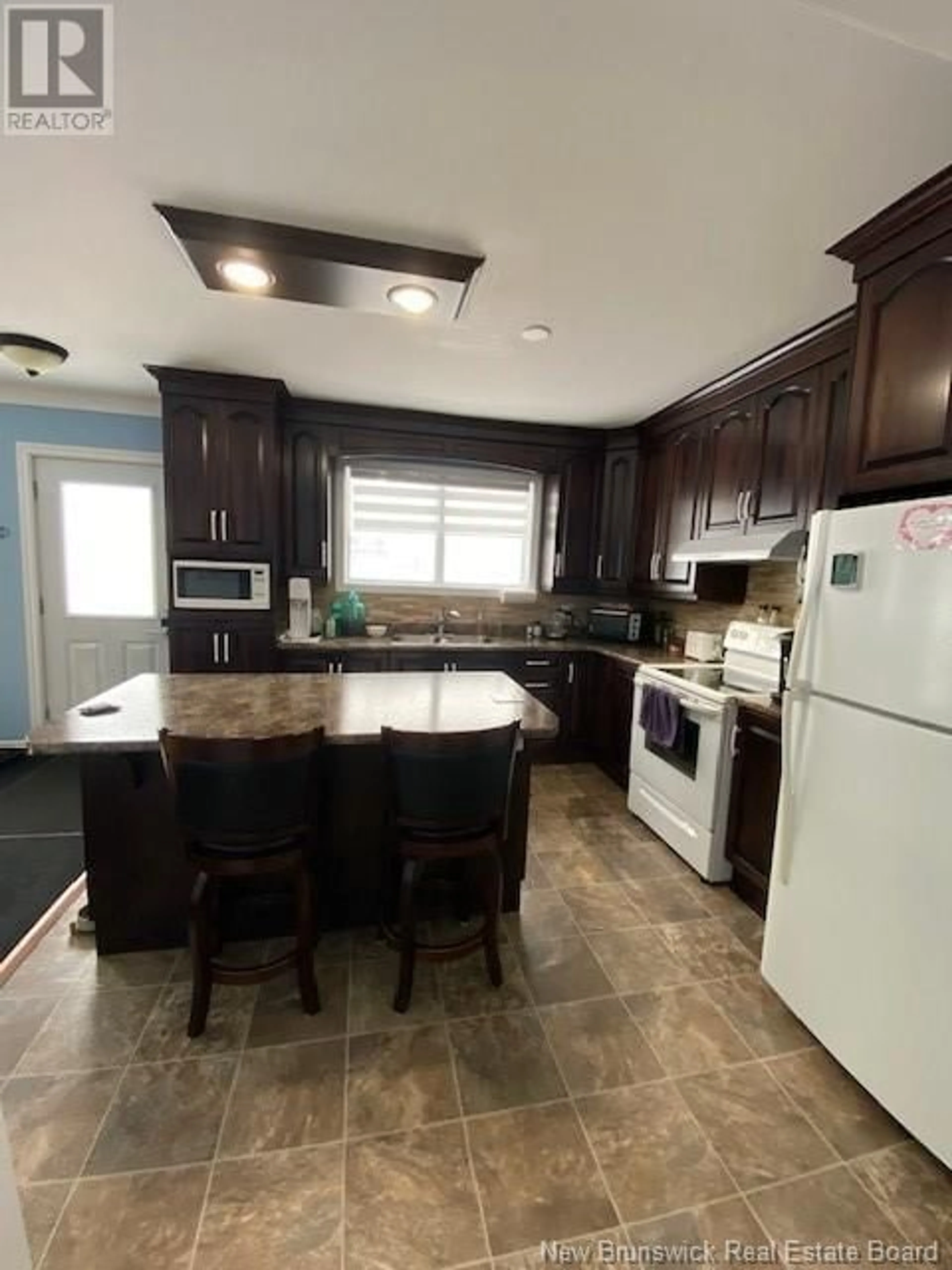 Open concept kitchen, unknown for 531 Victoria Street, Dalhousie New Brunswick E8C2V5