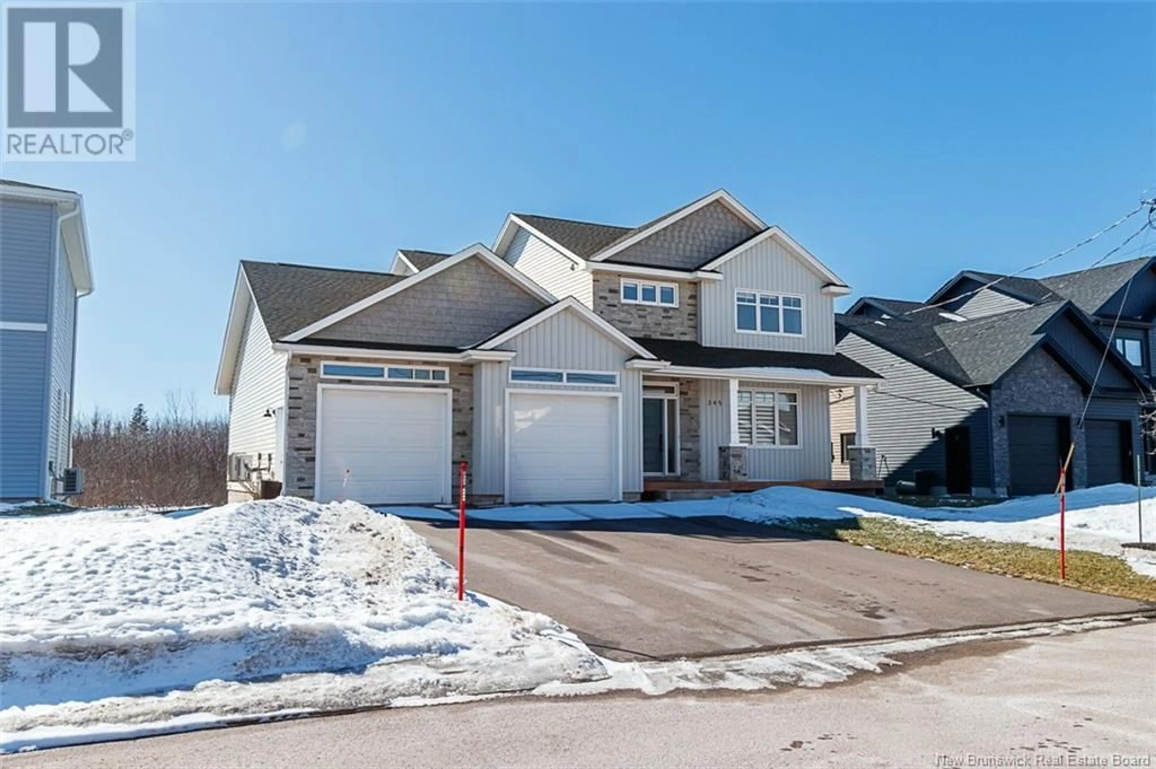 Home with vinyl exterior material, street for 345 GLENGROVE ROAD, Moncton New Brunswick E1A9S7