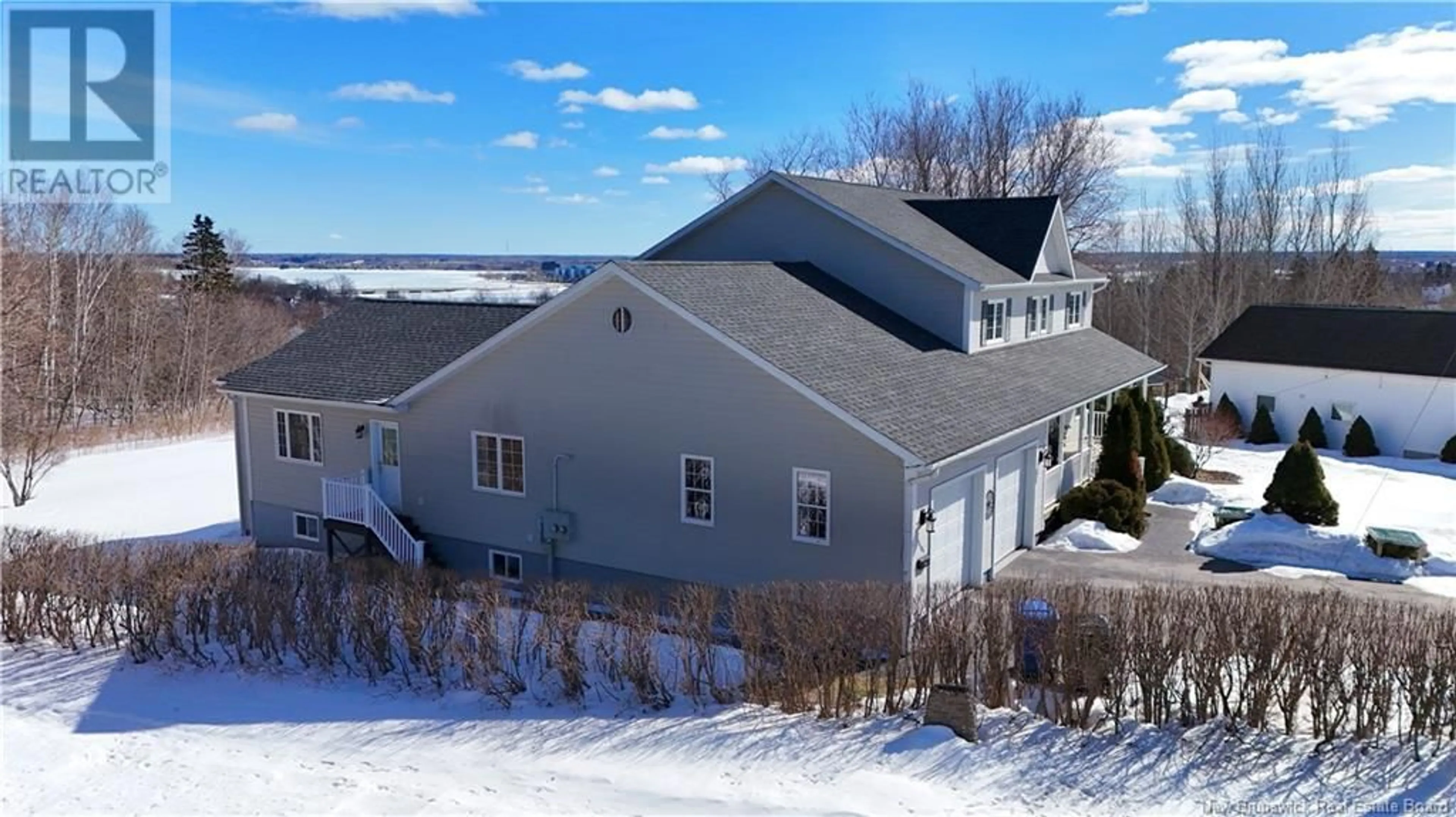 A pic from outside/outdoor area/front of a property/back of a property/a pic from drone, unknown for 720 ASSUMPTION, Bathurst New Brunswick E2A2V7