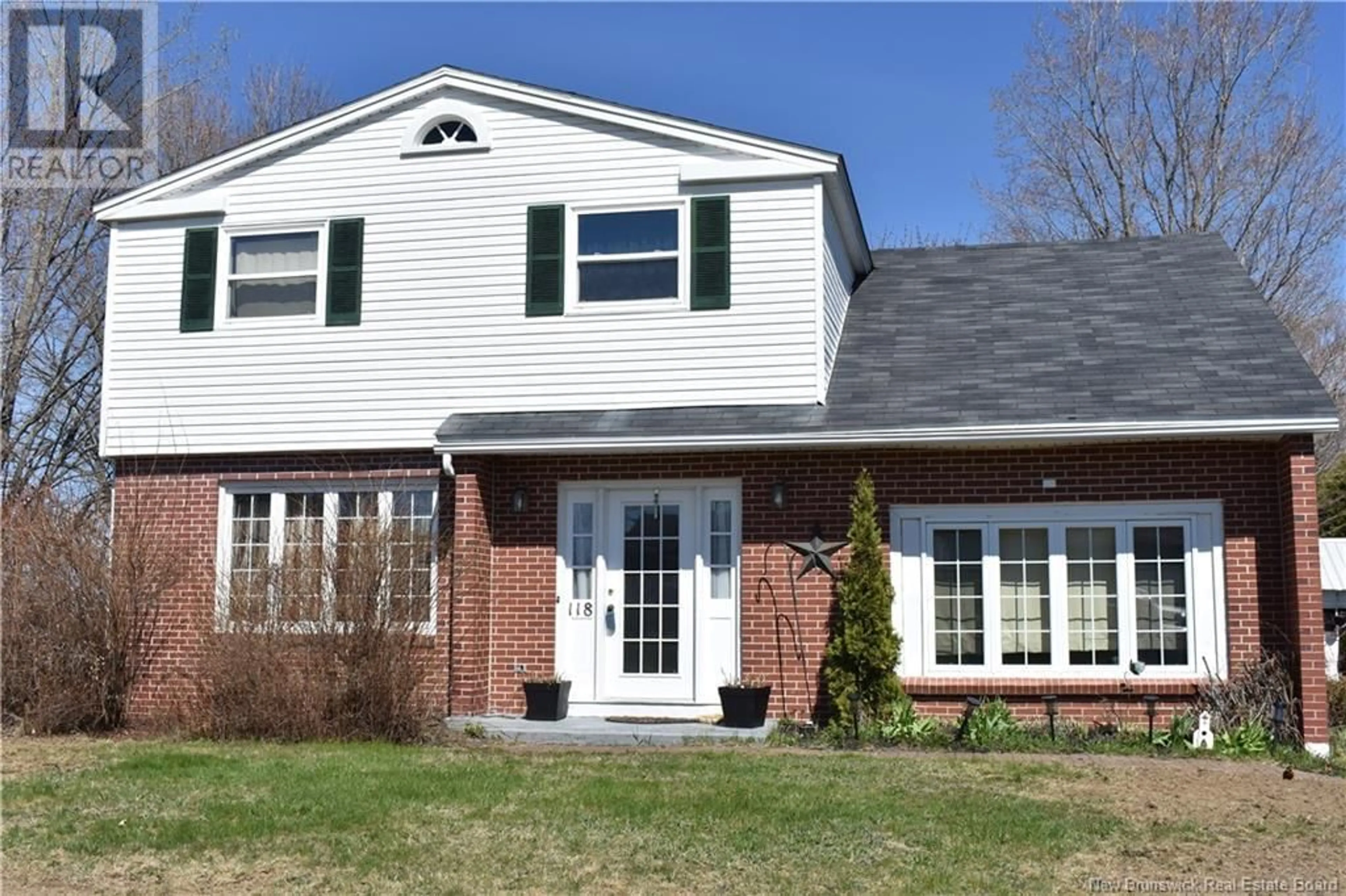 Home with brick exterior material, street for 118 CREIGHTON STREET, Woodstock New Brunswick E7M1N1