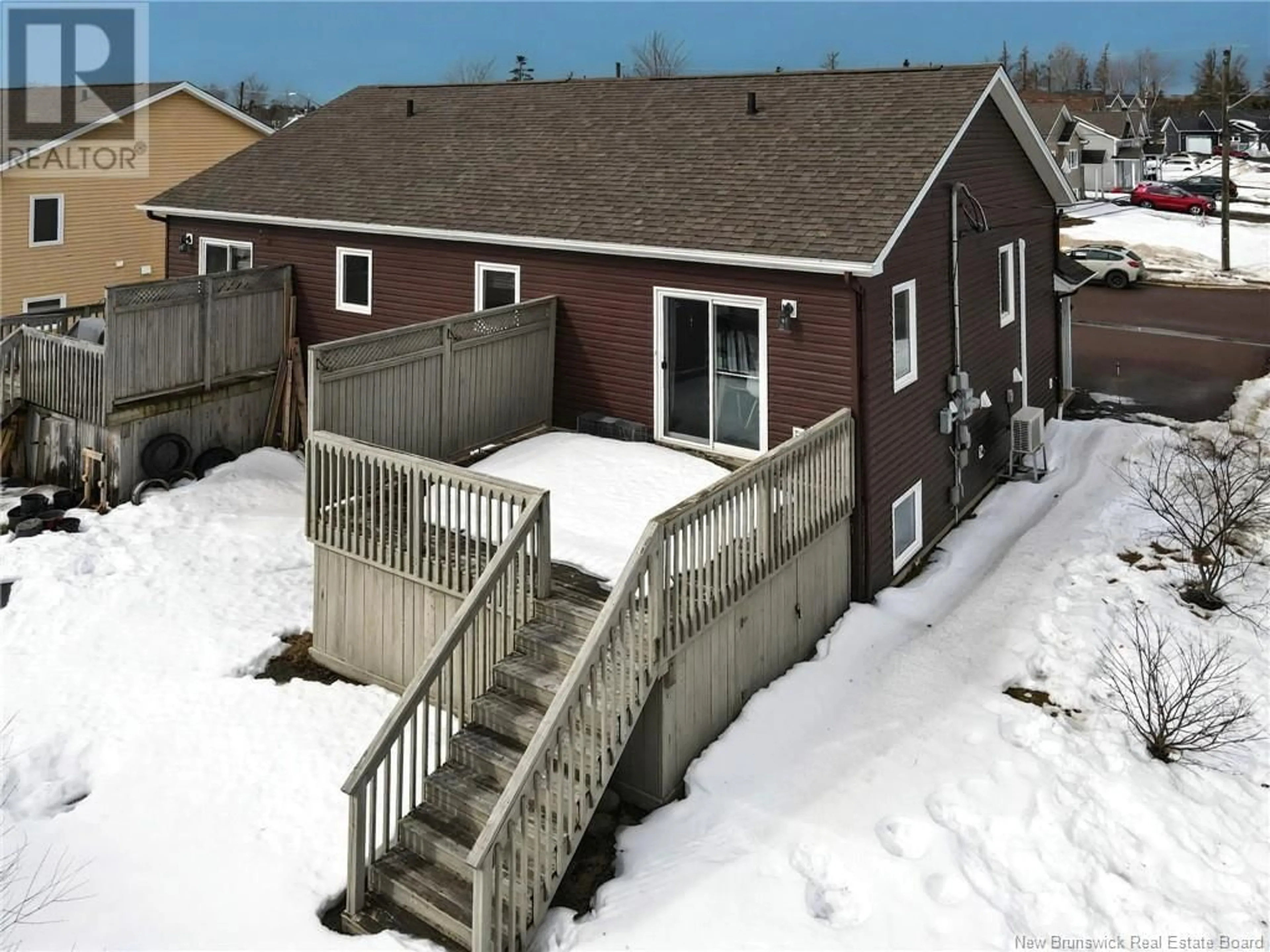 A pic from outside/outdoor area/front of a property/back of a property/a pic from drone, unknown for 86 O'Neill Street, Moncton New Brunswick E1A9M1