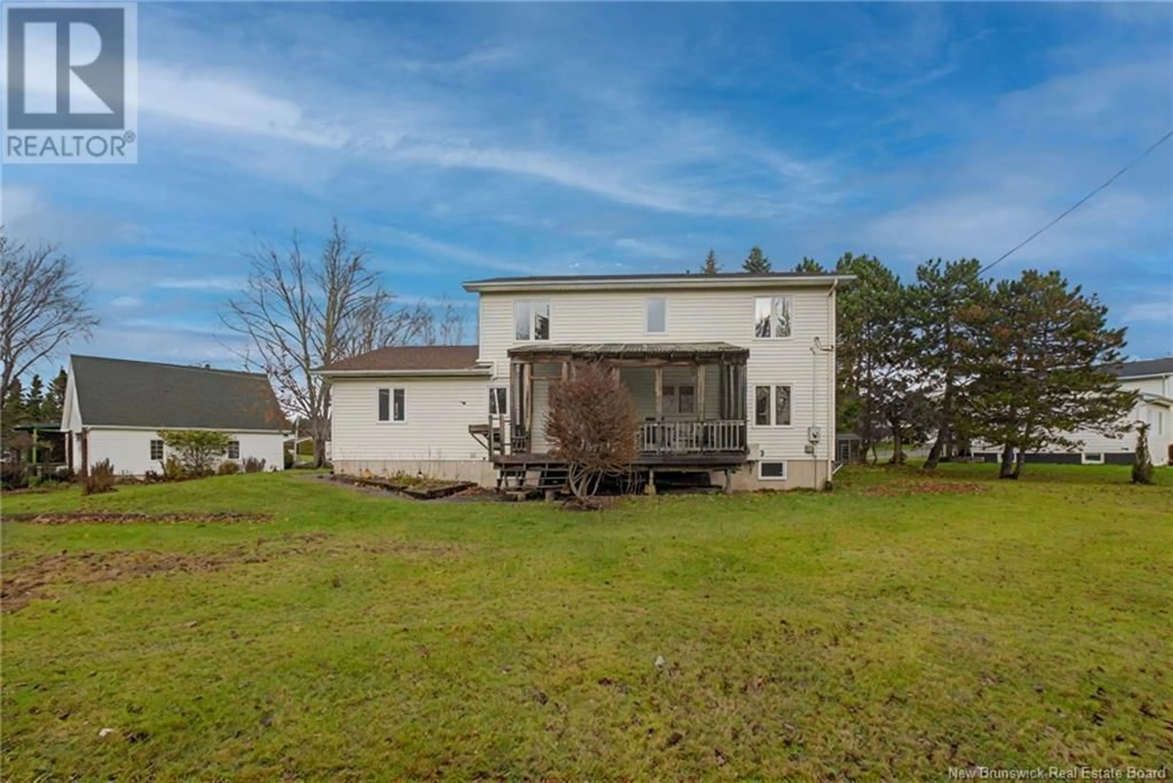 A pic from outside/outdoor area/front of a property/back of a property/a pic from drone, water/lake/river/ocean view for 585 LAFLEUR, Dieppe New Brunswick E1A6A3