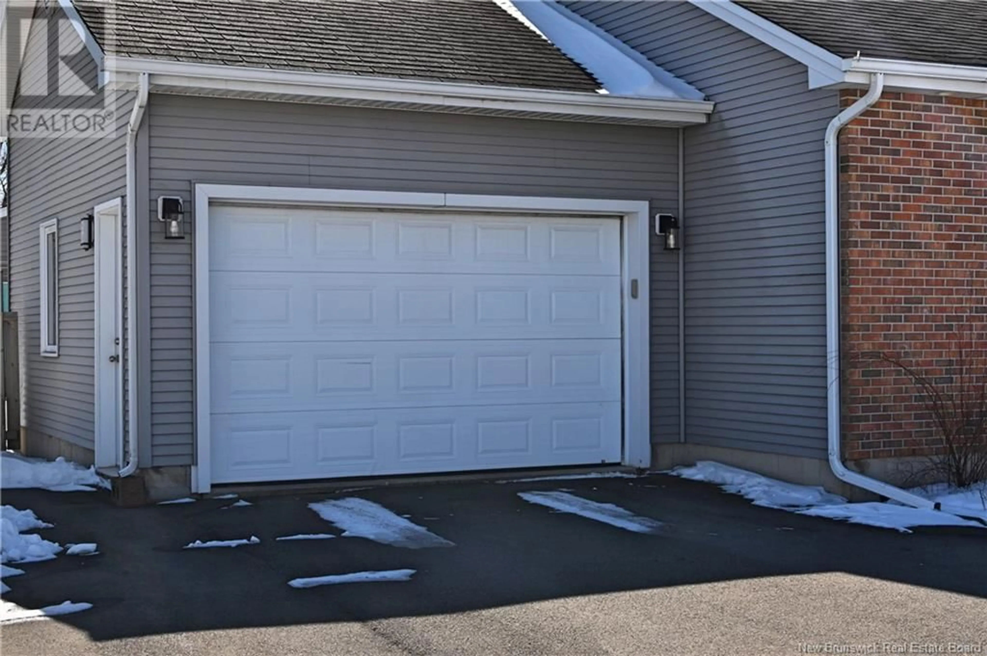 Indoor garage for 36 Lori Lynn Court, Moncton New Brunswick E1G0C8