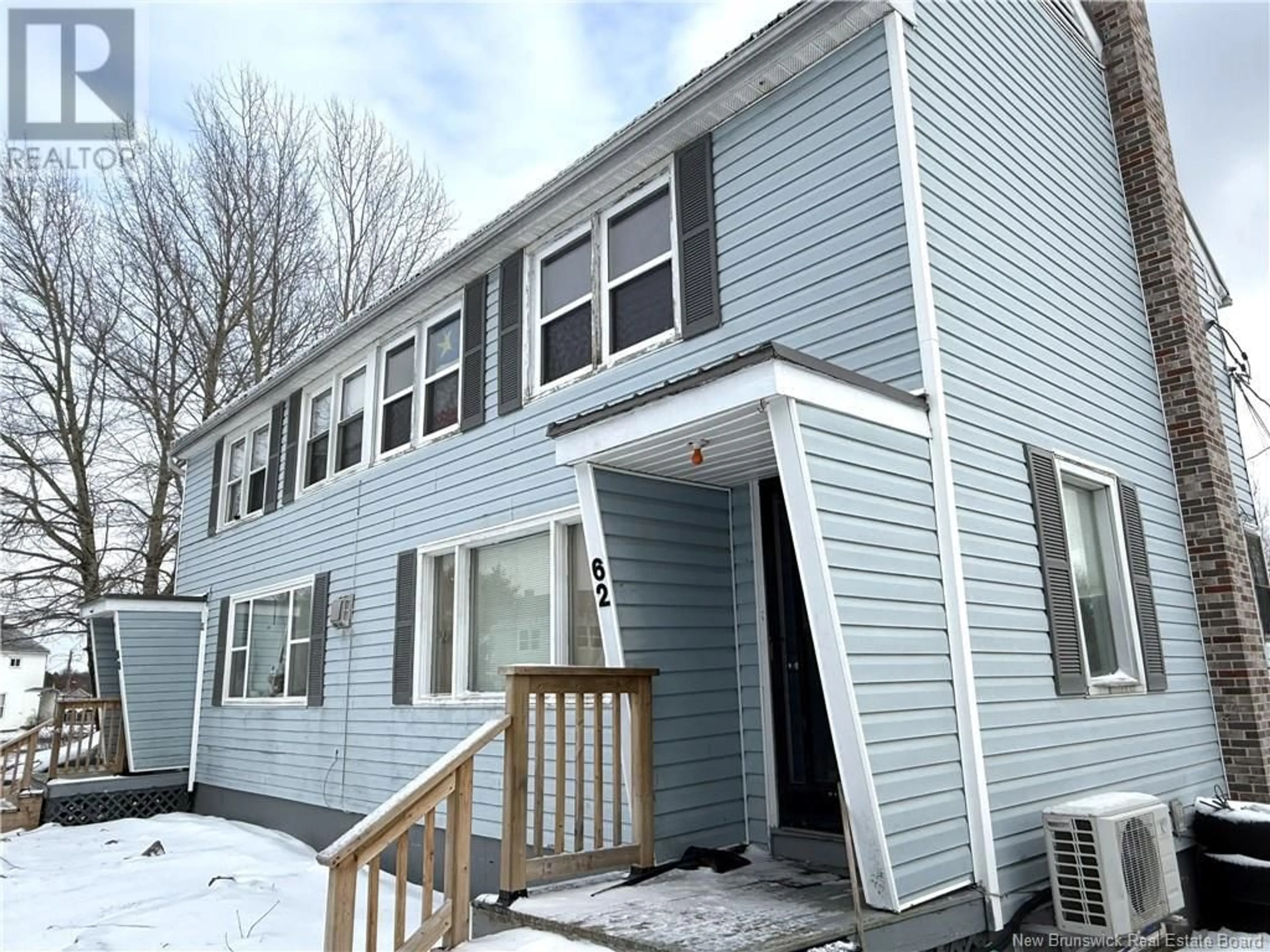 Home with vinyl exterior material, unknown for 60-62 Elm Park, St. Stephen New Brunswick E3L2W8