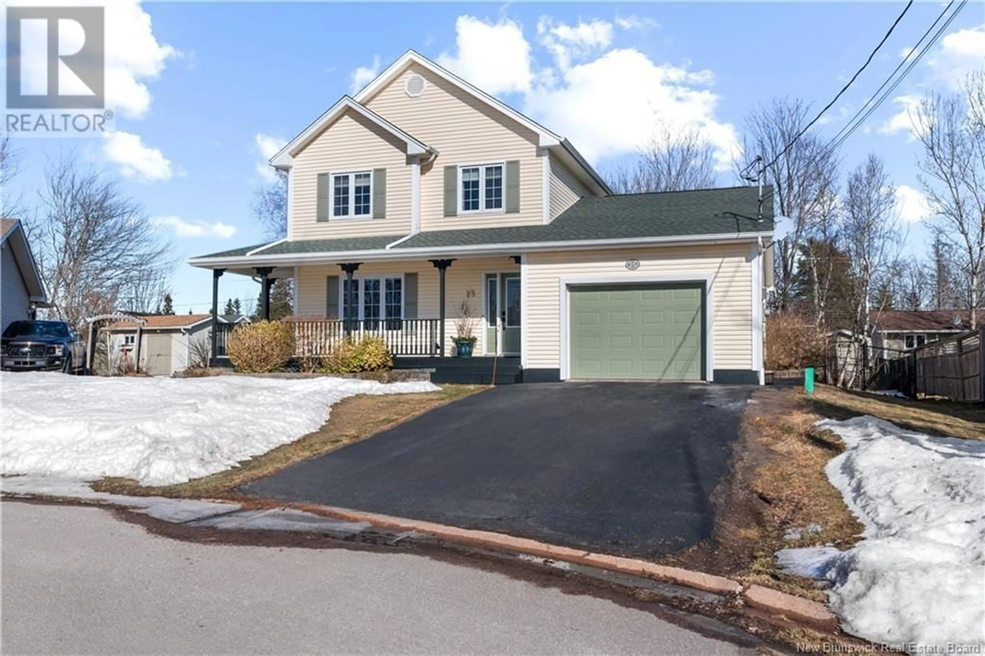 Home with vinyl exterior material, street for 25 Henriette, Dieppe New Brunswick E1A6V7