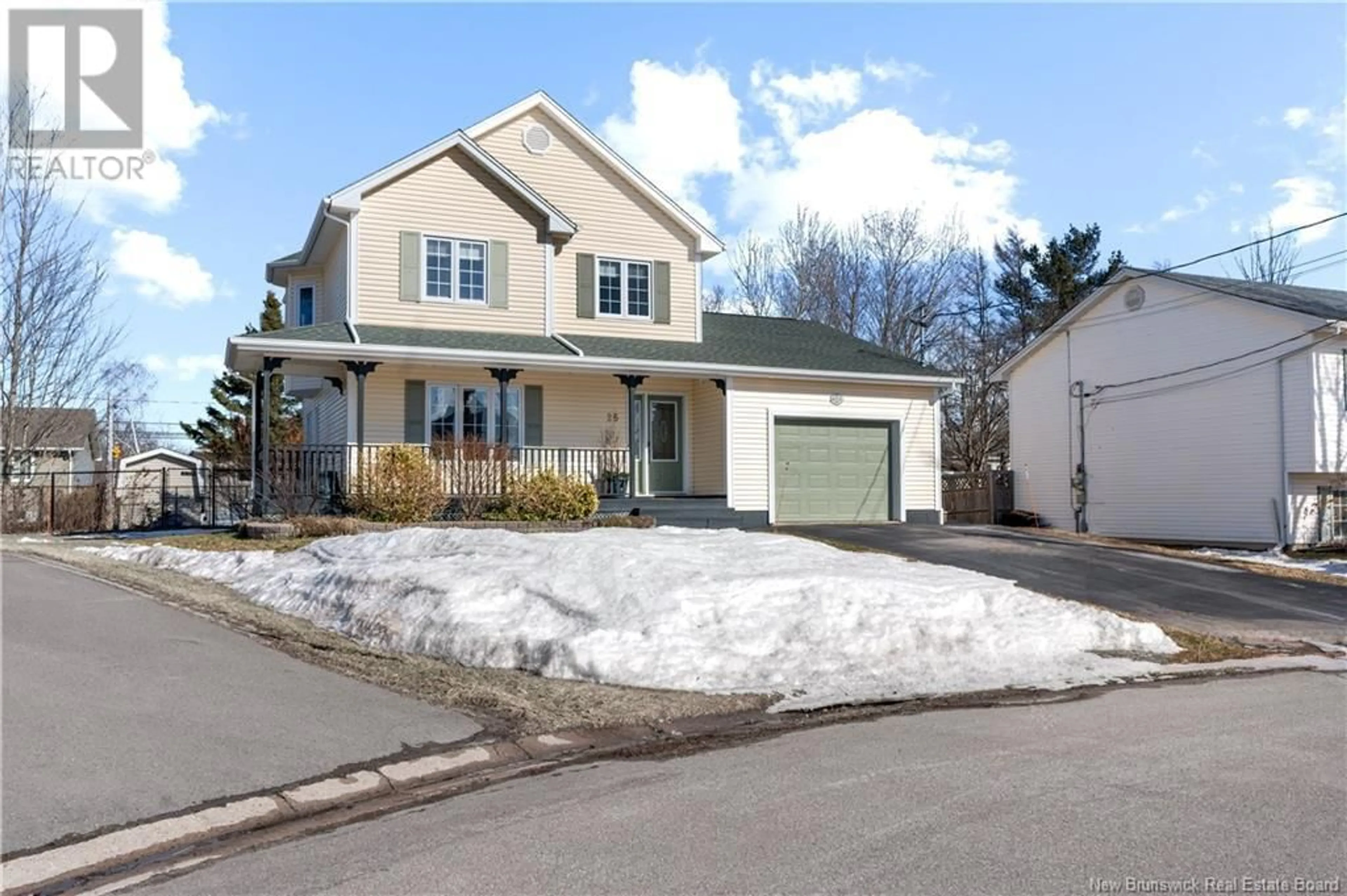 Home with vinyl exterior material, street for 25 Henriette, Dieppe New Brunswick E1A6V7