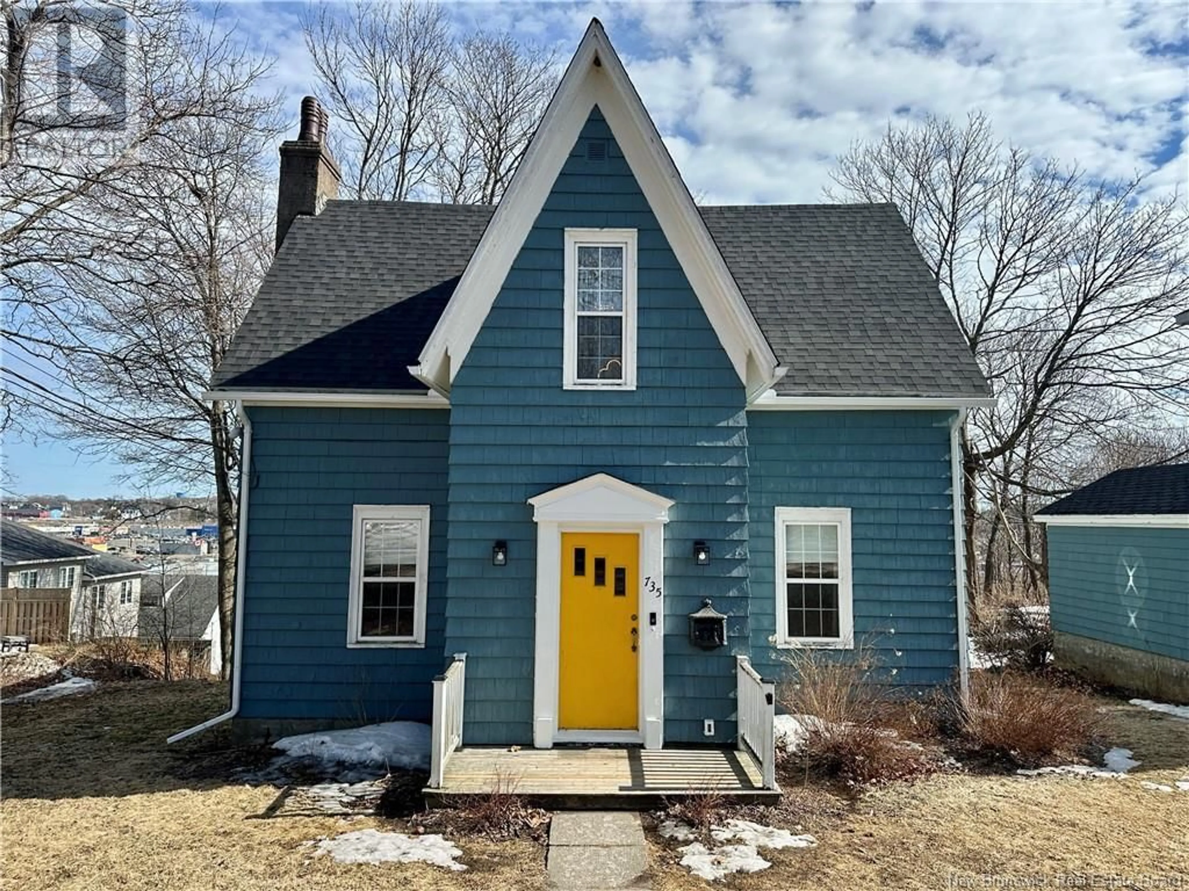 Home with vinyl exterior material, street for 735 Manawagonish Road, Saint John New Brunswick E2M3W8