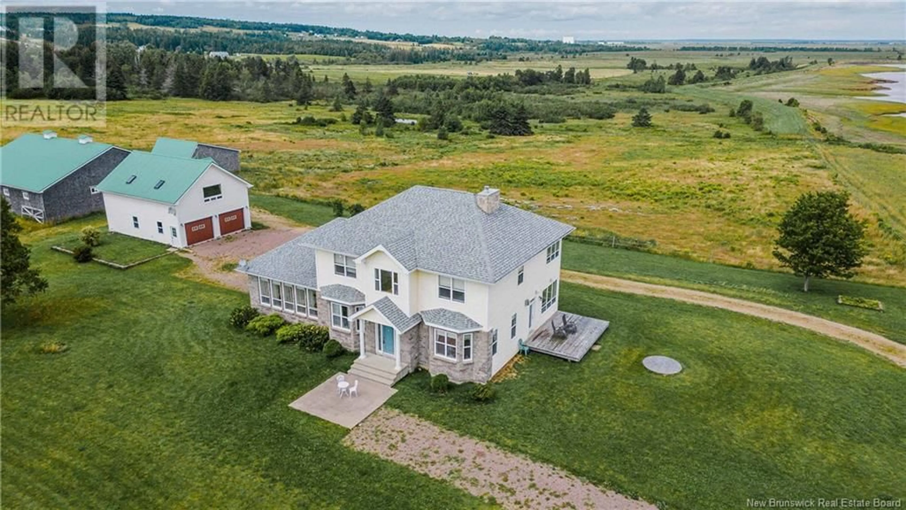 A pic from outside/outdoor area/front of a property/back of a property/a pic from drone, building for 40 READE QUARRY, Wood Point New Brunswick E4L2K1