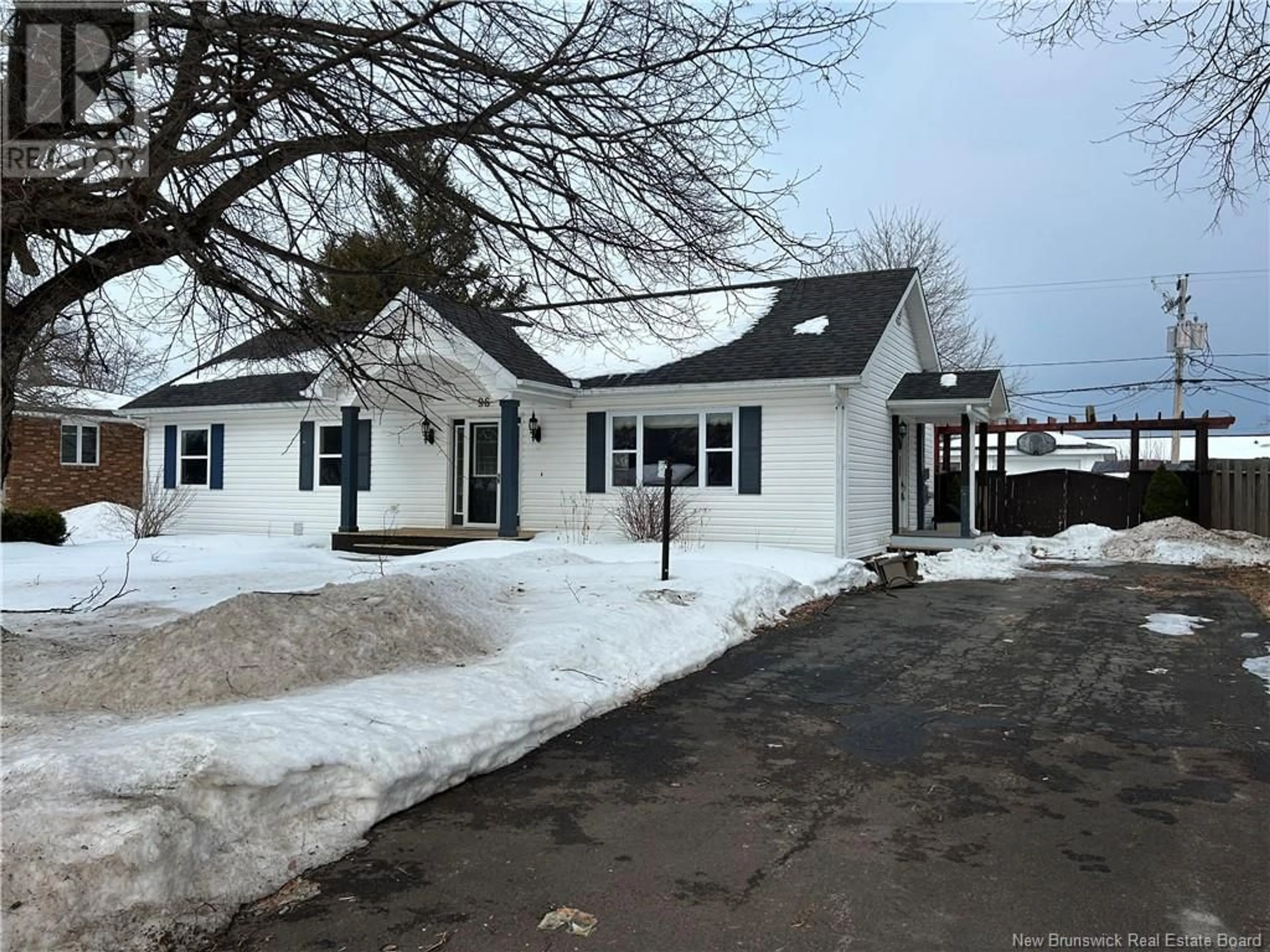 Unknown for 96 SMITH AVENUE, Shediac New Brunswick E4P2T1