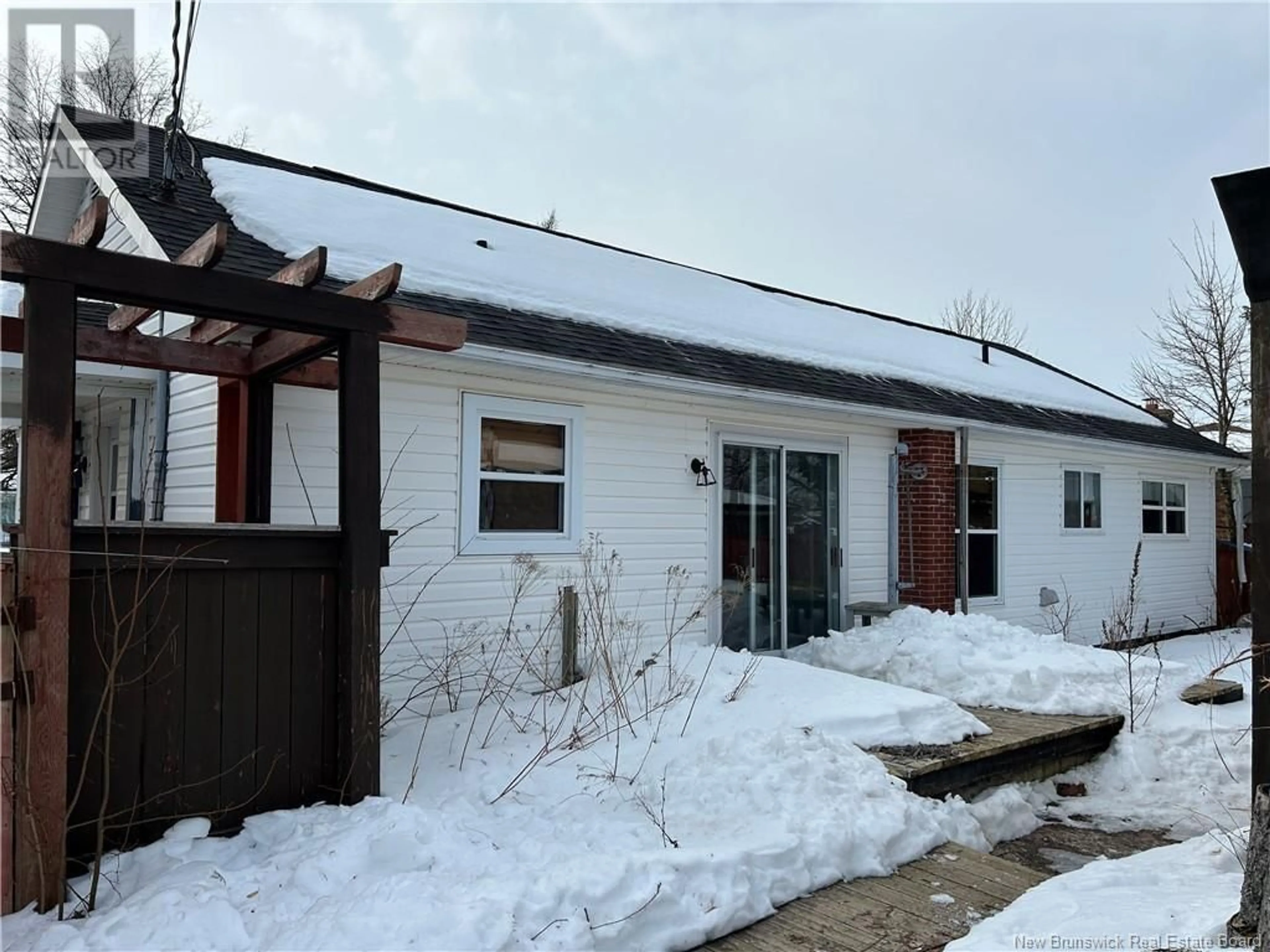 Unknown for 96 SMITH AVENUE, Shediac New Brunswick E4P2T1