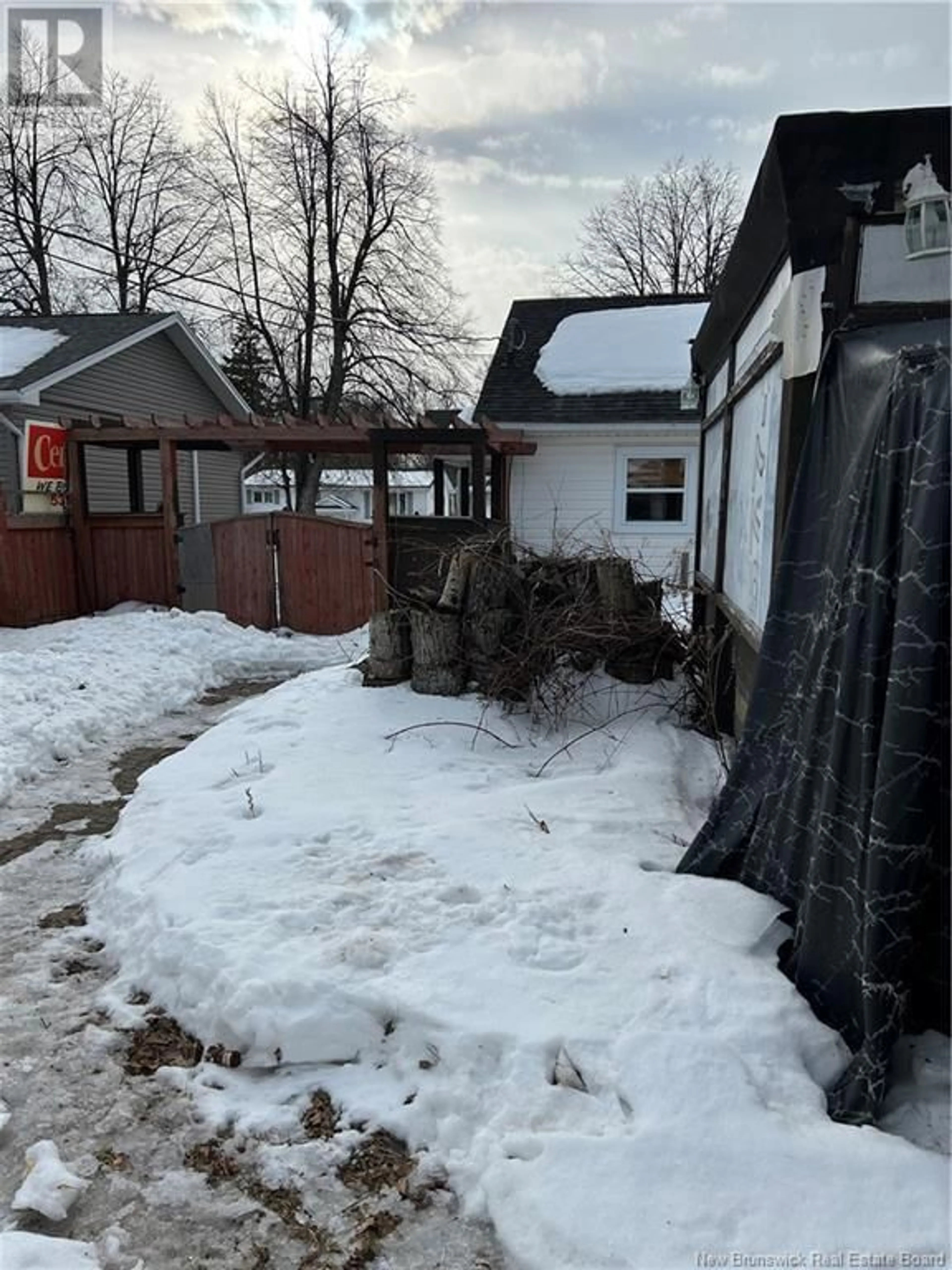 Unknown for 96 SMITH AVENUE, Shediac New Brunswick E4P2T1