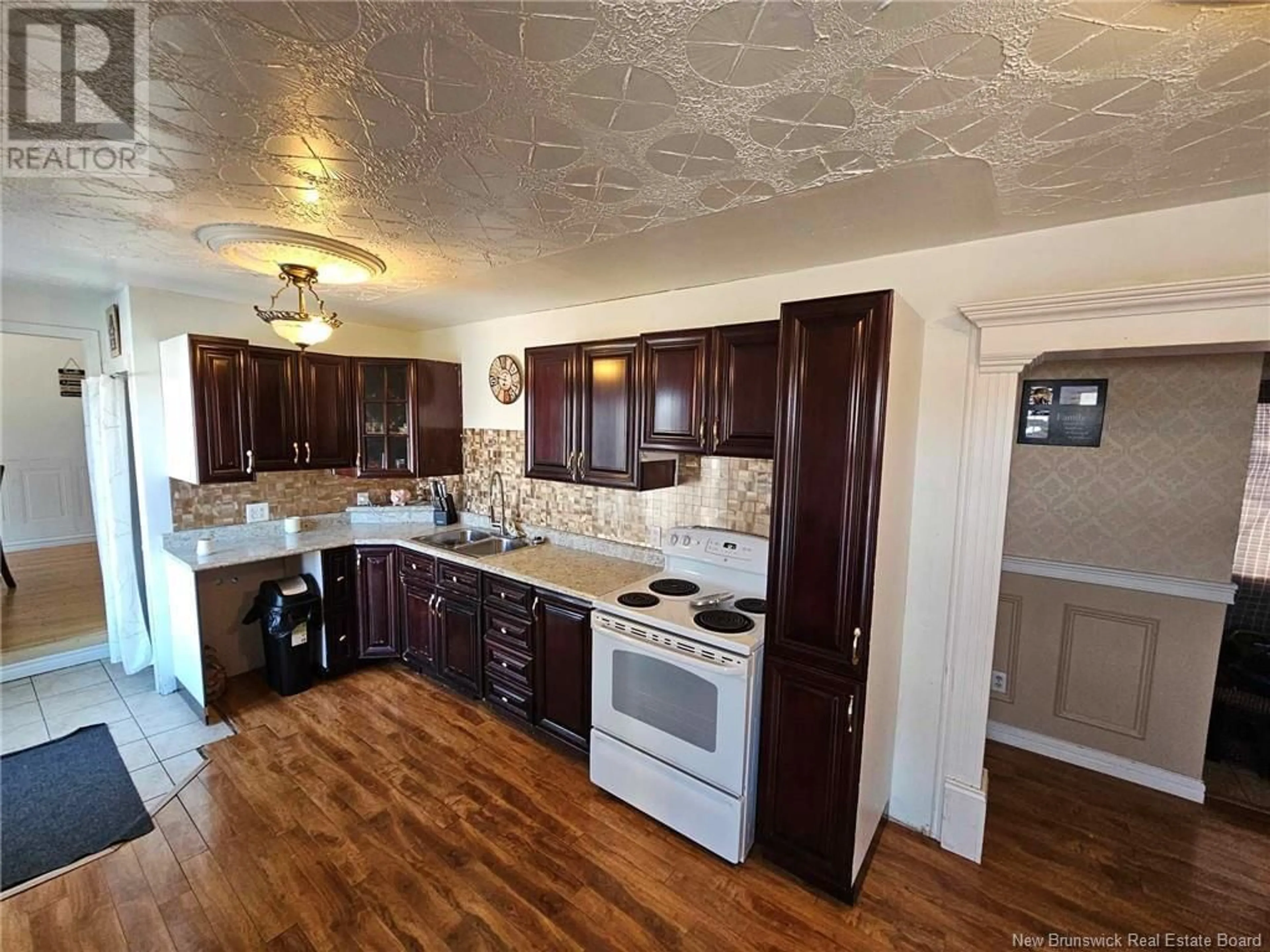 Standard kitchen, unknown for 3 BENJAMIN EST STREET, Saint-Pons New Brunswick E1X1Y4