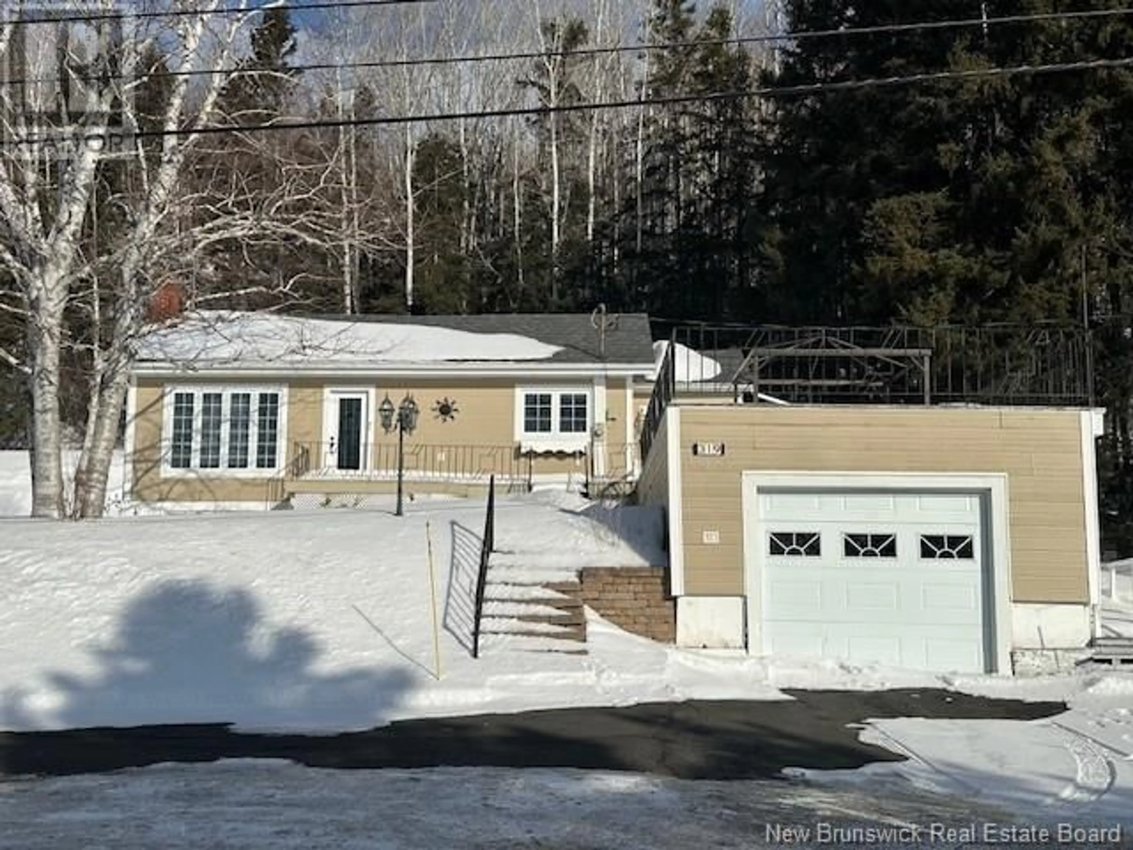 A pic from outside/outdoor area/front of a property/back of a property/a pic from drone, street for 319 SUNSET DRIVE, Dalhousie New Brunswick E8C2M3