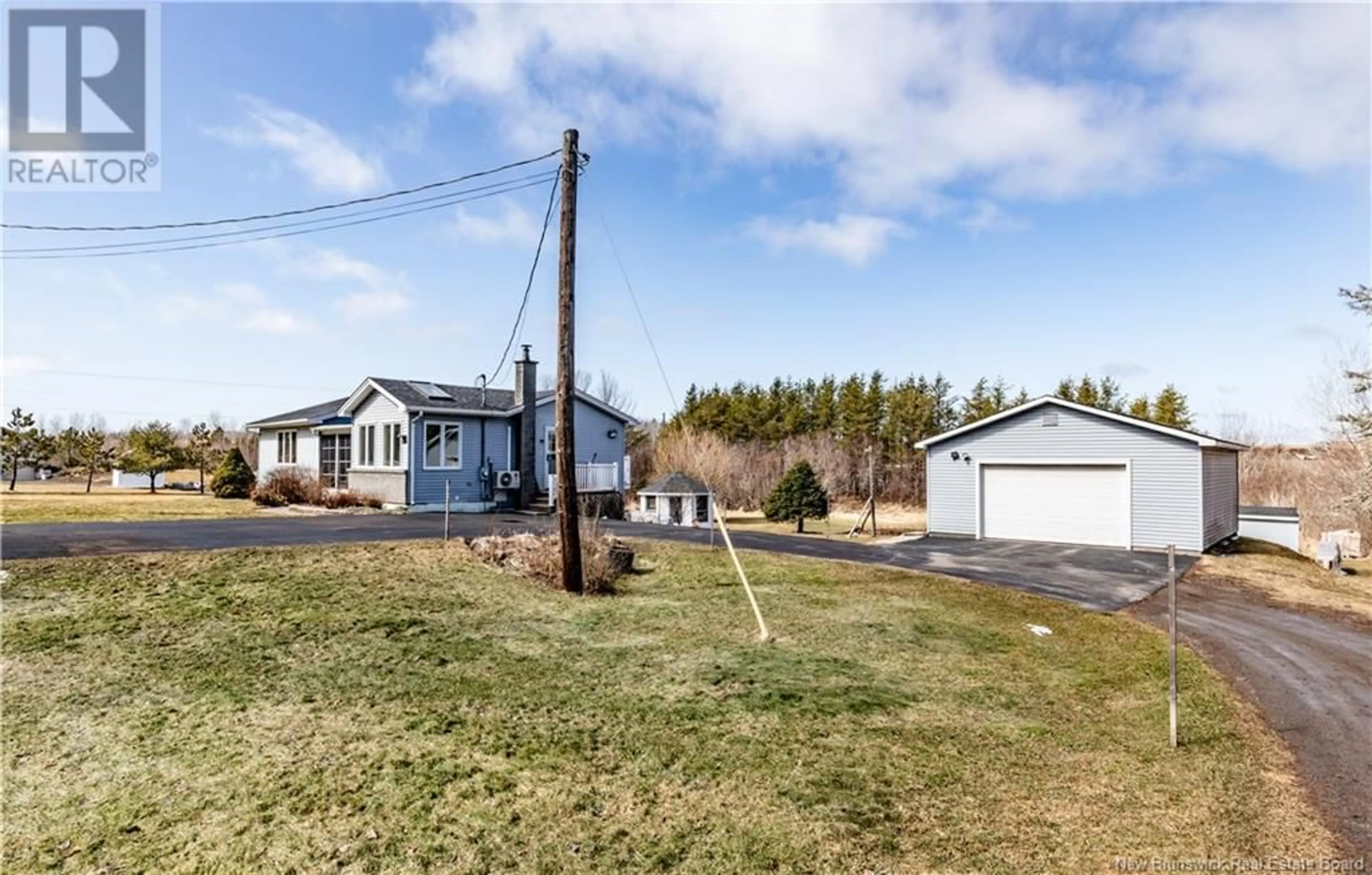 Home with vinyl exterior material, street for 64 PELLERIN, Sainte-Marie-De-Kent New Brunswick E4S1T5