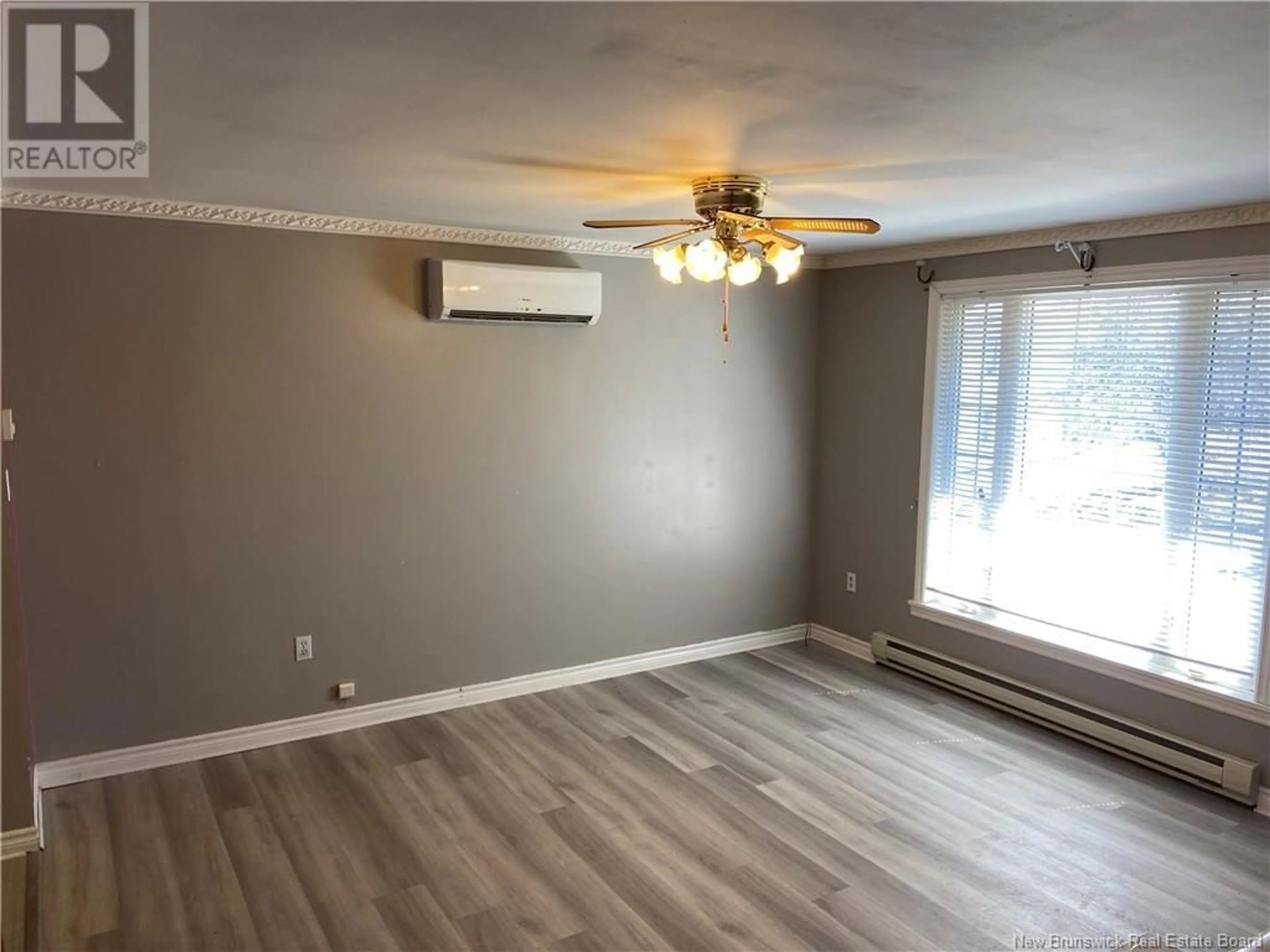 A pic of a room for 289 TOWER STREET, Saint John New Brunswick E2M1Z7