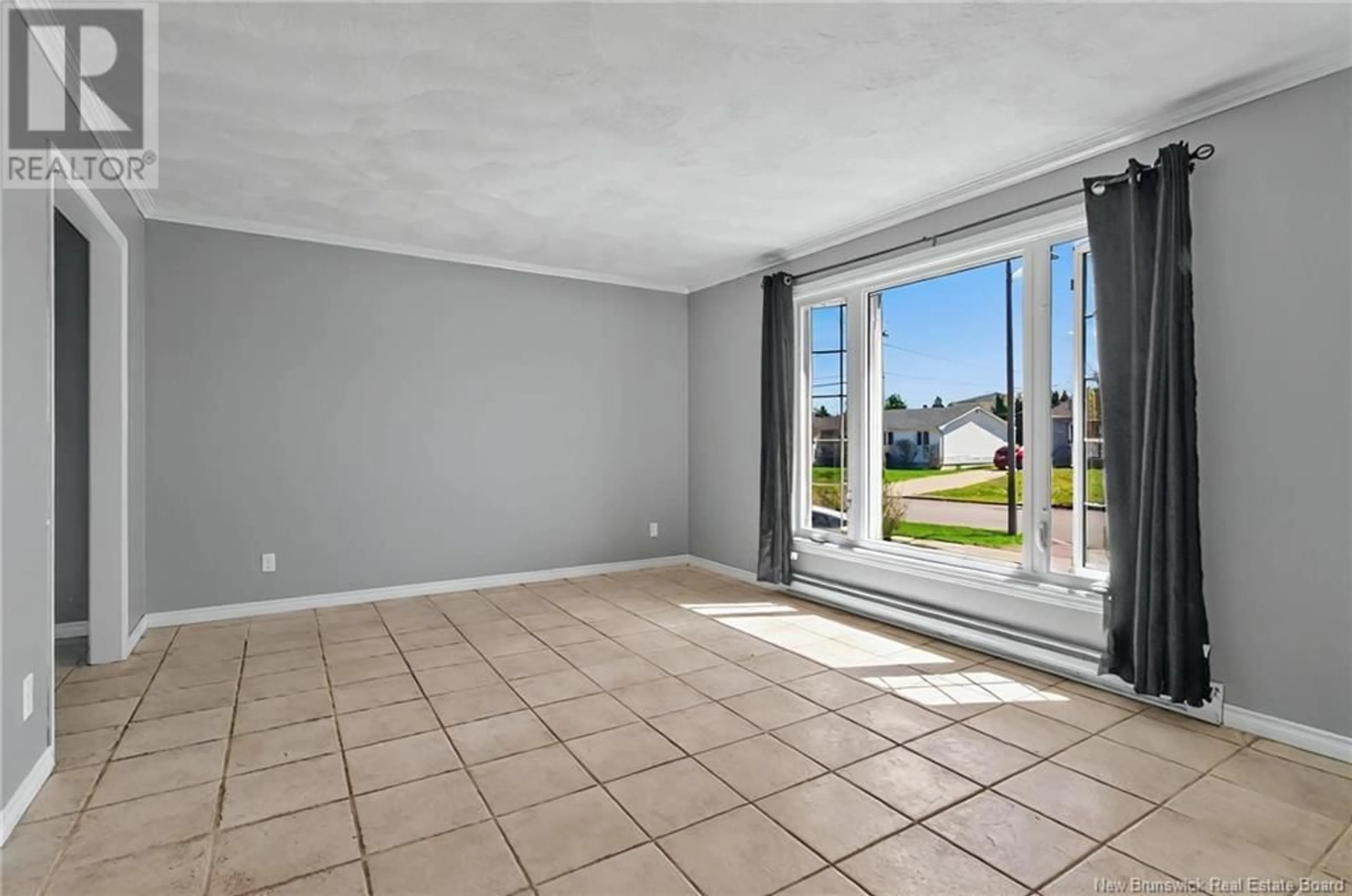 A pic of a room for 56 SHERATON GREEN ROAD, Moncton New Brunswick E1G1S2