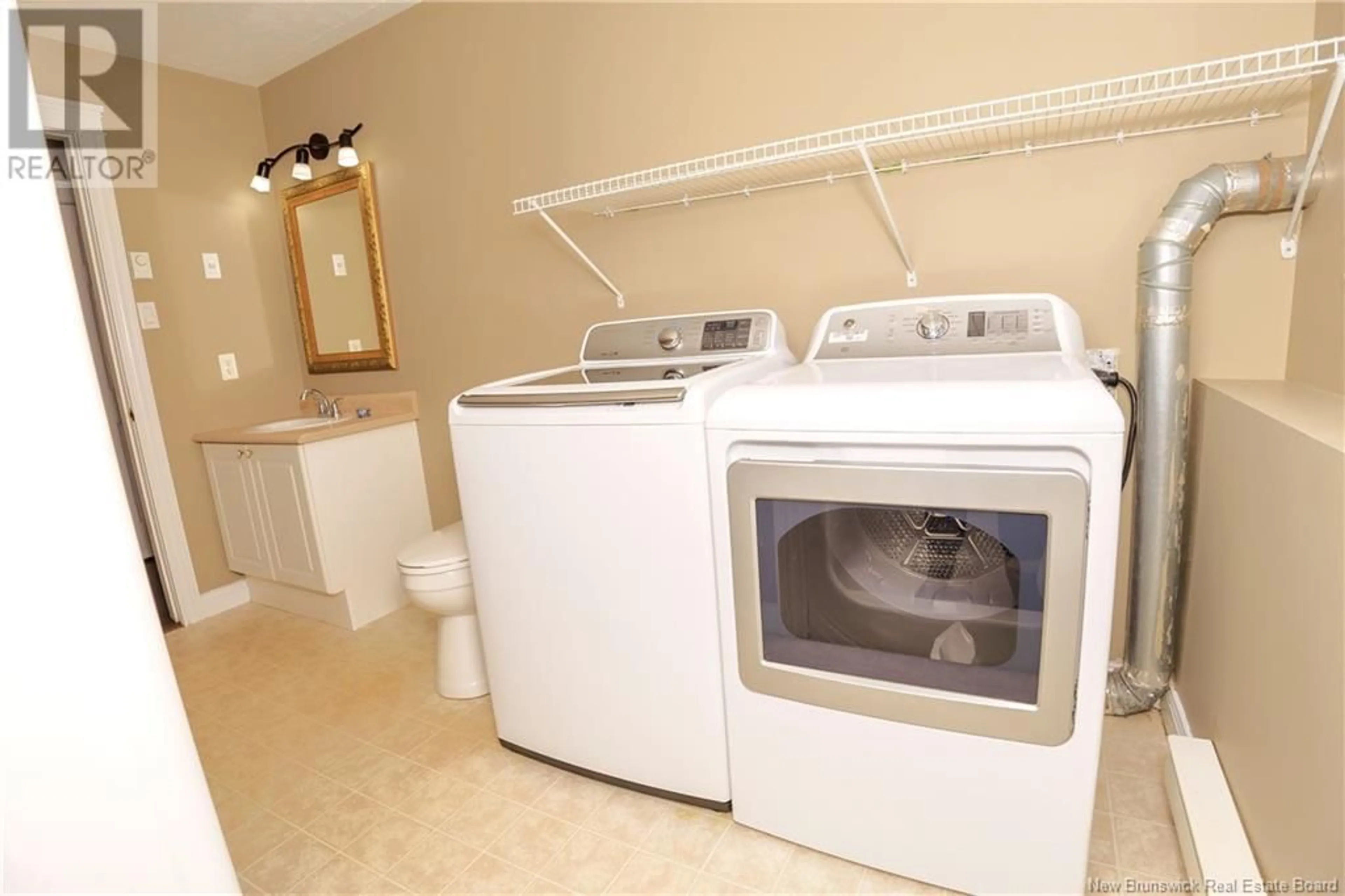 Laundry room for 867 DOUGLAS AVENUE, Fredericton New Brunswick E3A9M7