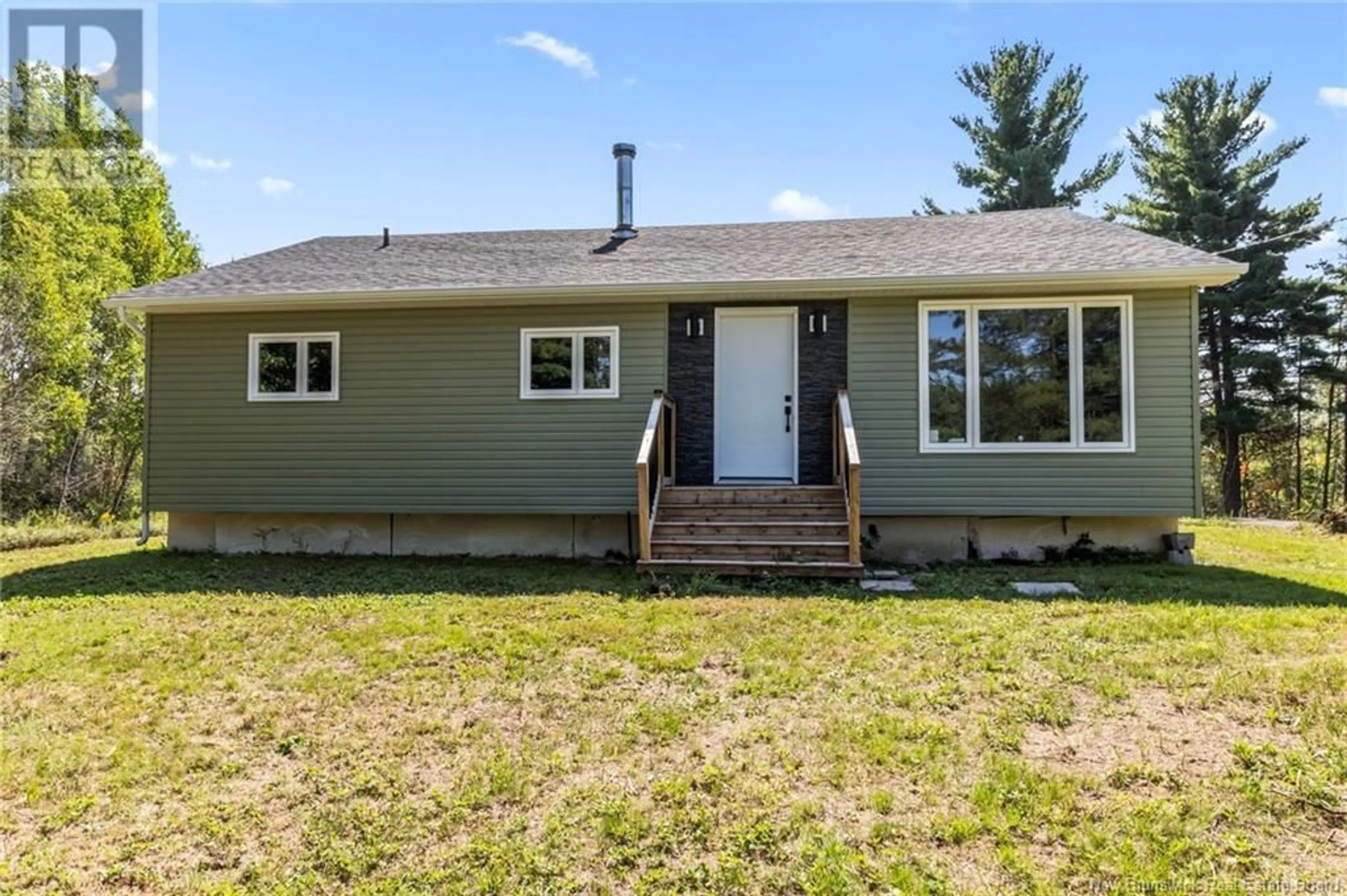 Home with vinyl exterior material, street for 7220 ROUTE 112, Hunters Home New Brunswick E4J4J1