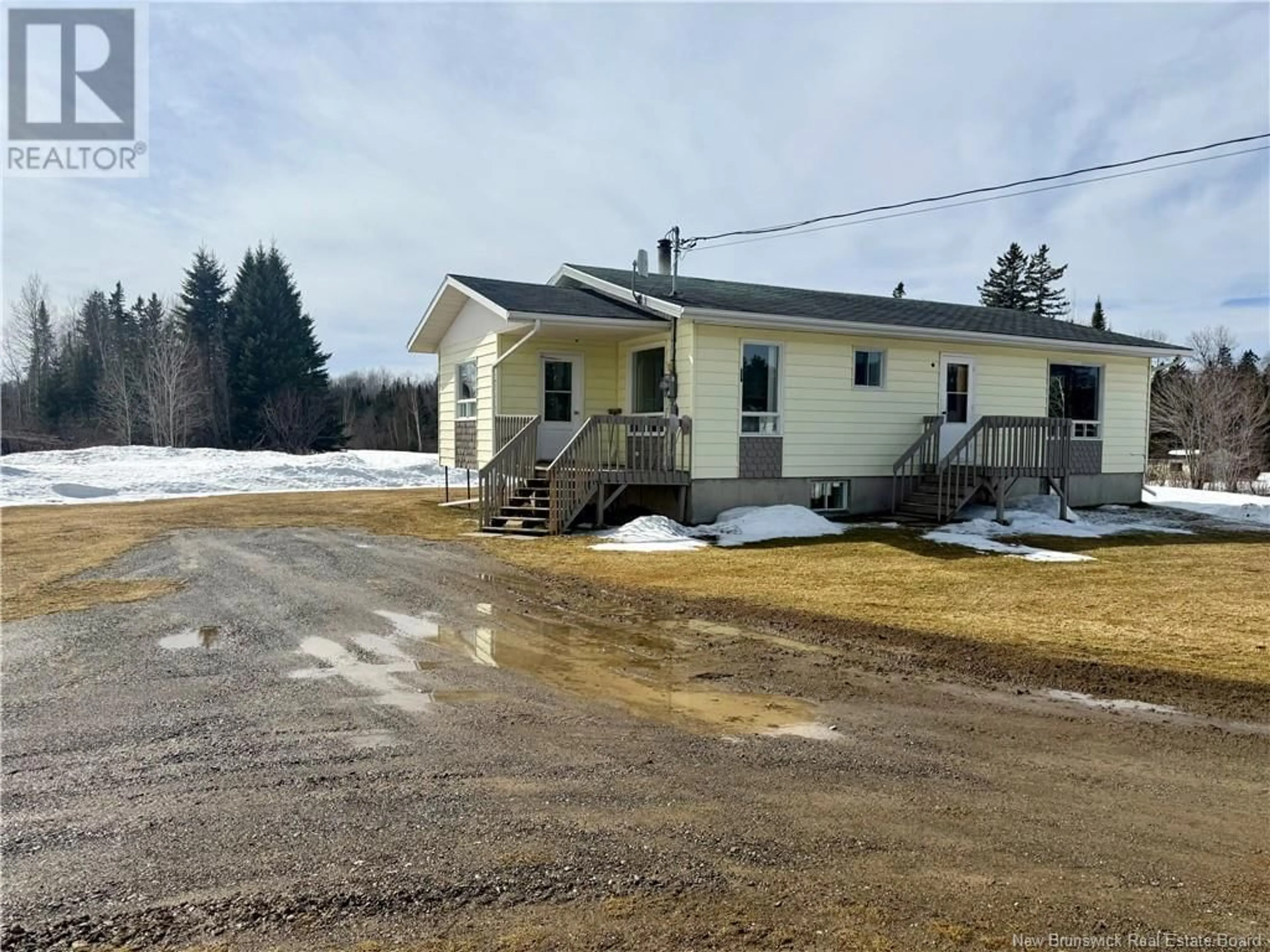 A pic from outside/outdoor area/front of a property/back of a property/a pic from drone, unknown for 4253 ROUTE 108, Crombie Settlement New Brunswick E7G2T7