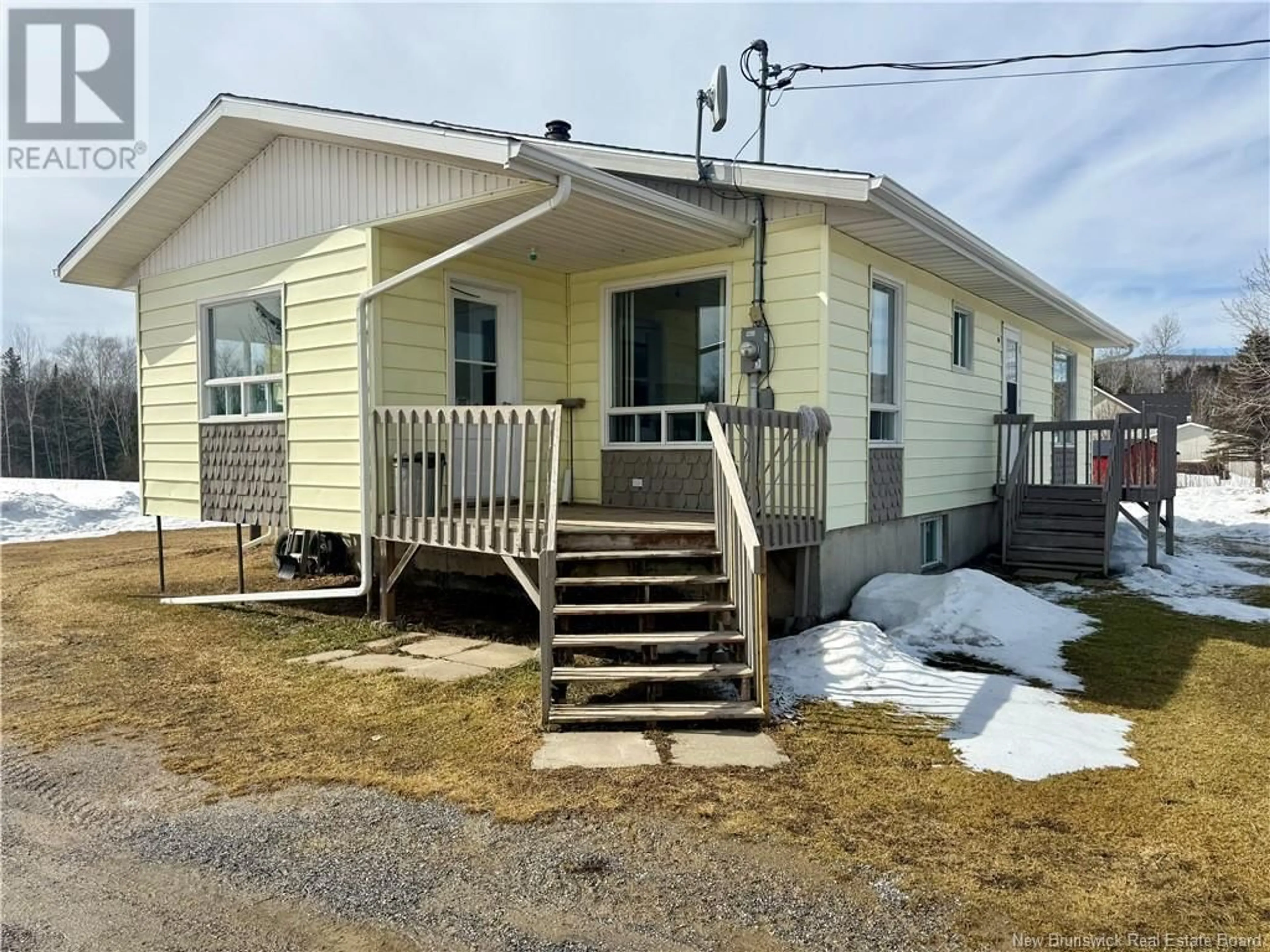 Home with vinyl exterior material, street for 4253 ROUTE 108, Crombie Settlement New Brunswick E7G2T7