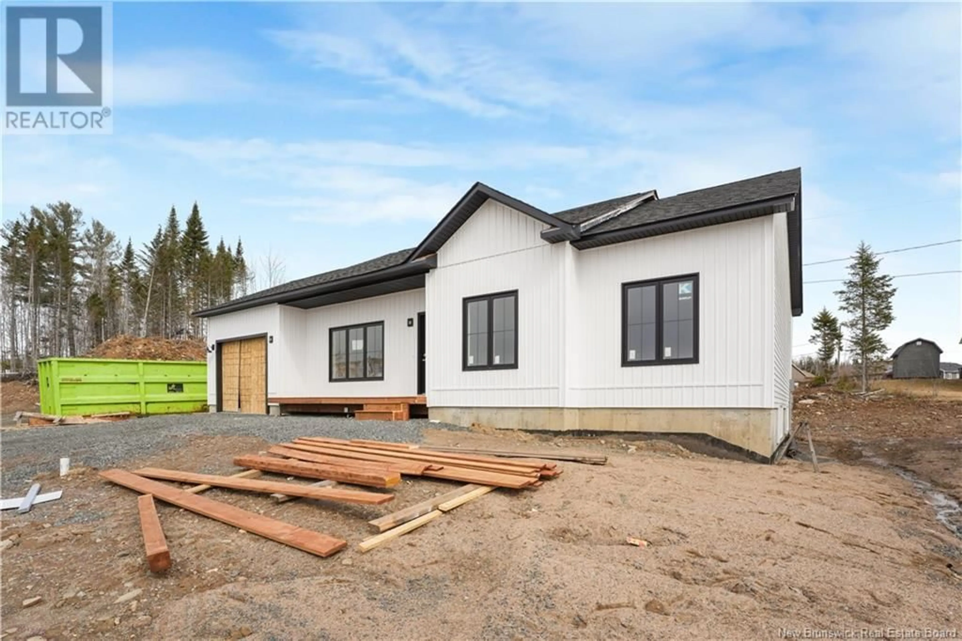 Home with vinyl exterior material, building for 80 GLENNORTH STREET, Fredericton New Brunswick E3G0A6