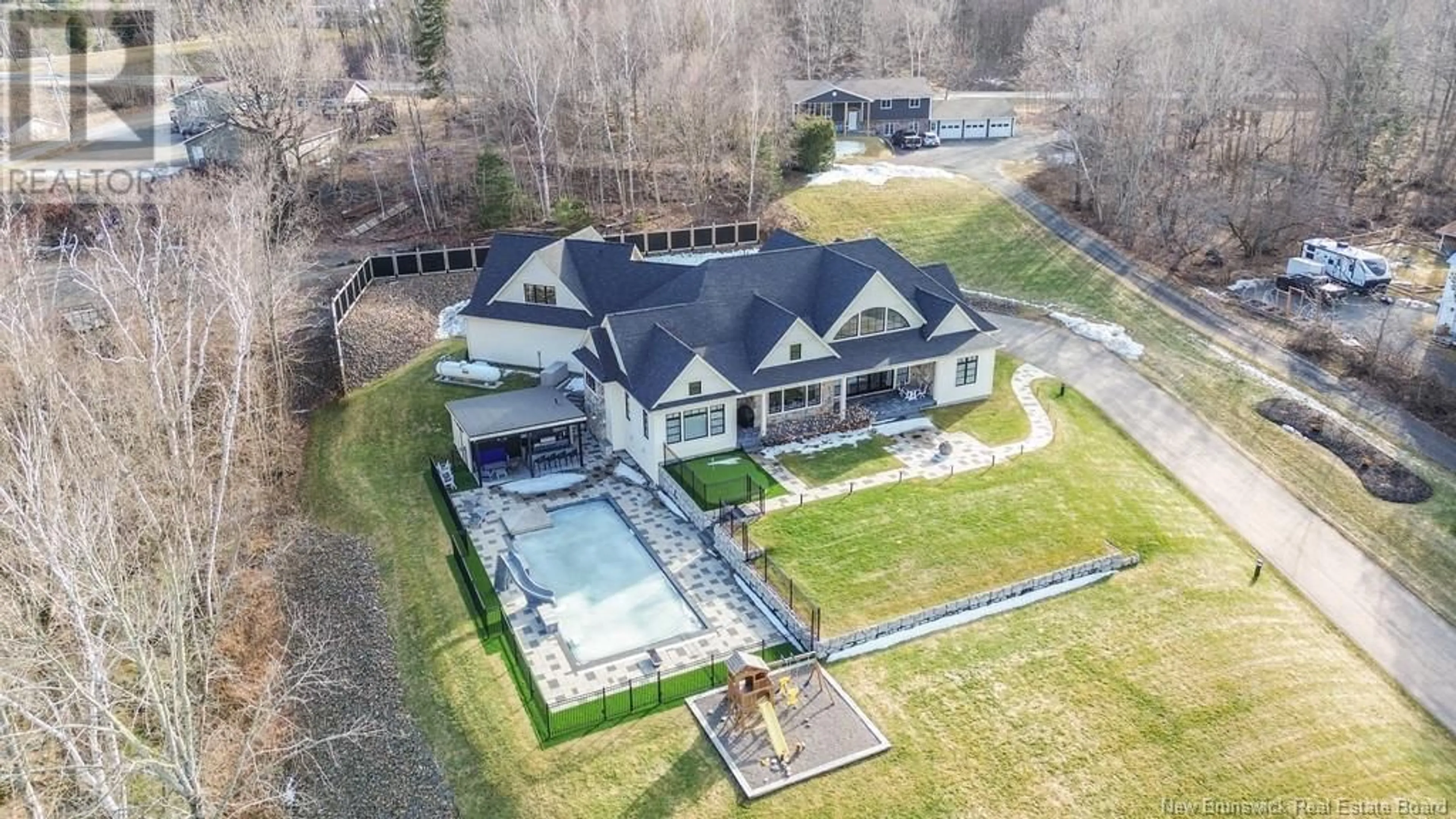 A pic from outside/outdoor area/front of a property/back of a property/a pic from drone, unknown for 1520 WOODSTOCK ROAD, Fredericton New Brunswick E3C1P3