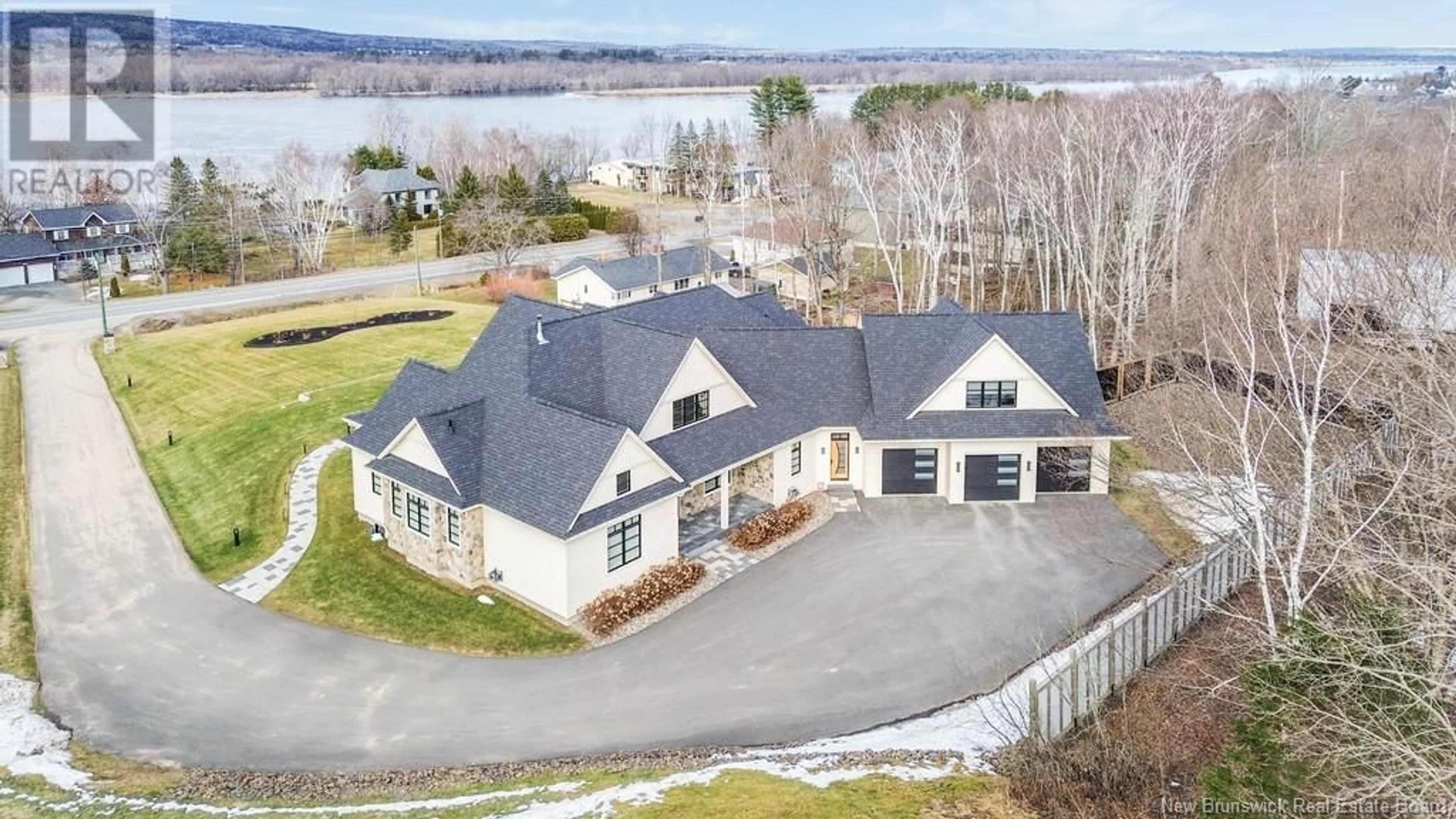 A pic from outside/outdoor area/front of a property/back of a property/a pic from drone, water/lake/river/ocean view for 1520 WOODSTOCK ROAD, Fredericton New Brunswick E3C1P3