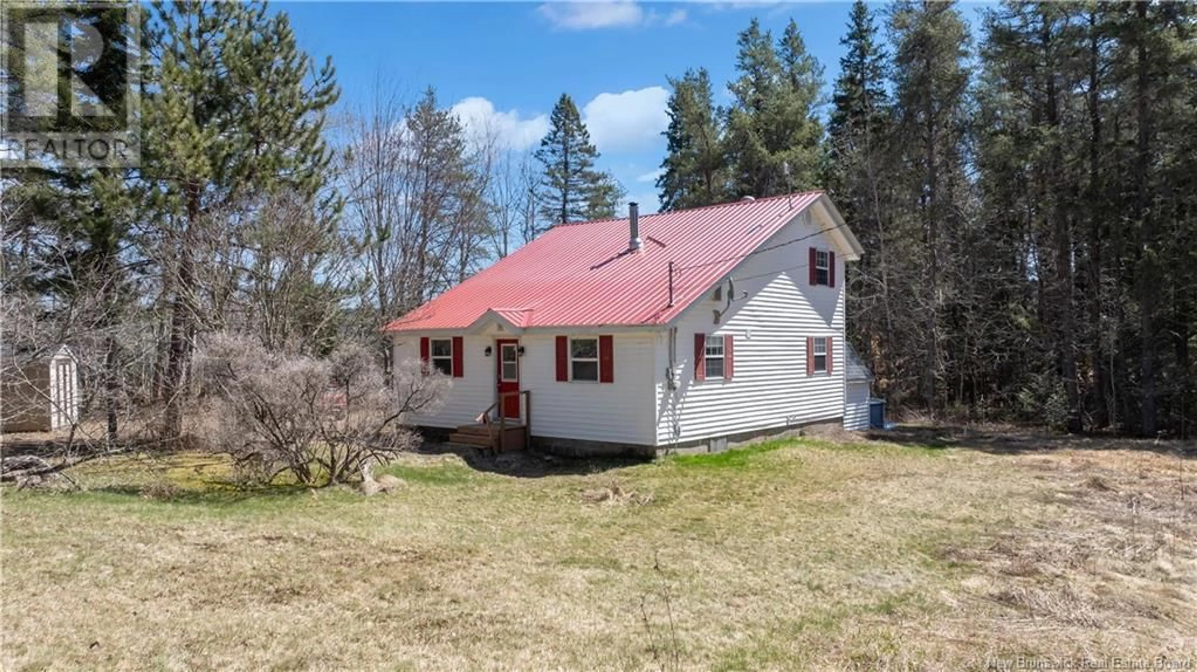 A pic from outside/outdoor area/front of a property/back of a property/a pic from drone, unknown for 834 PORTAGE VALE ROAD, Portage Vale New Brunswick E4Z3E2