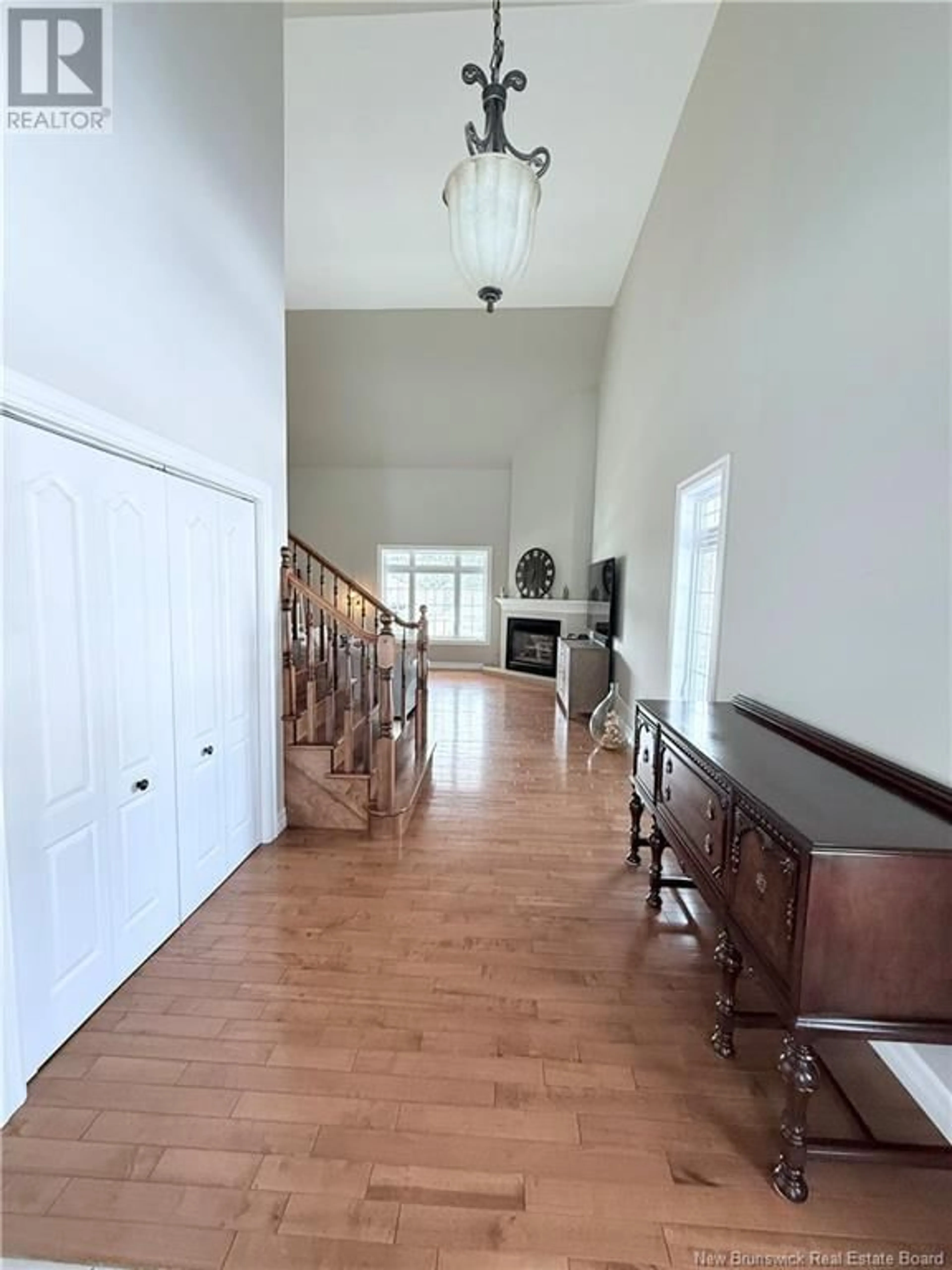 Indoor foyer for 1240 CHRISTIE STREET, Beresford New Brunswick E8K1A4