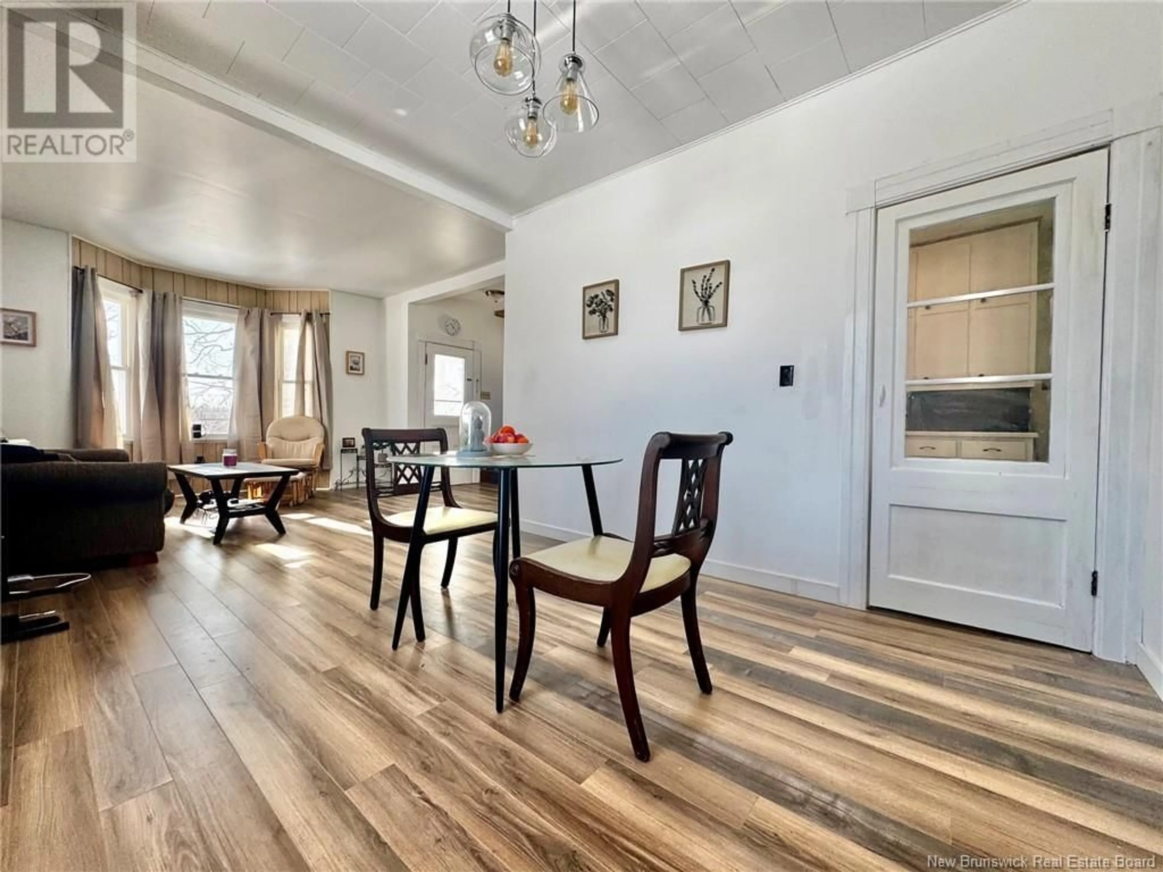 Dining room, wood/laminate floor for 5005 RTE 108, Millerton New Brunswick E1V5B8