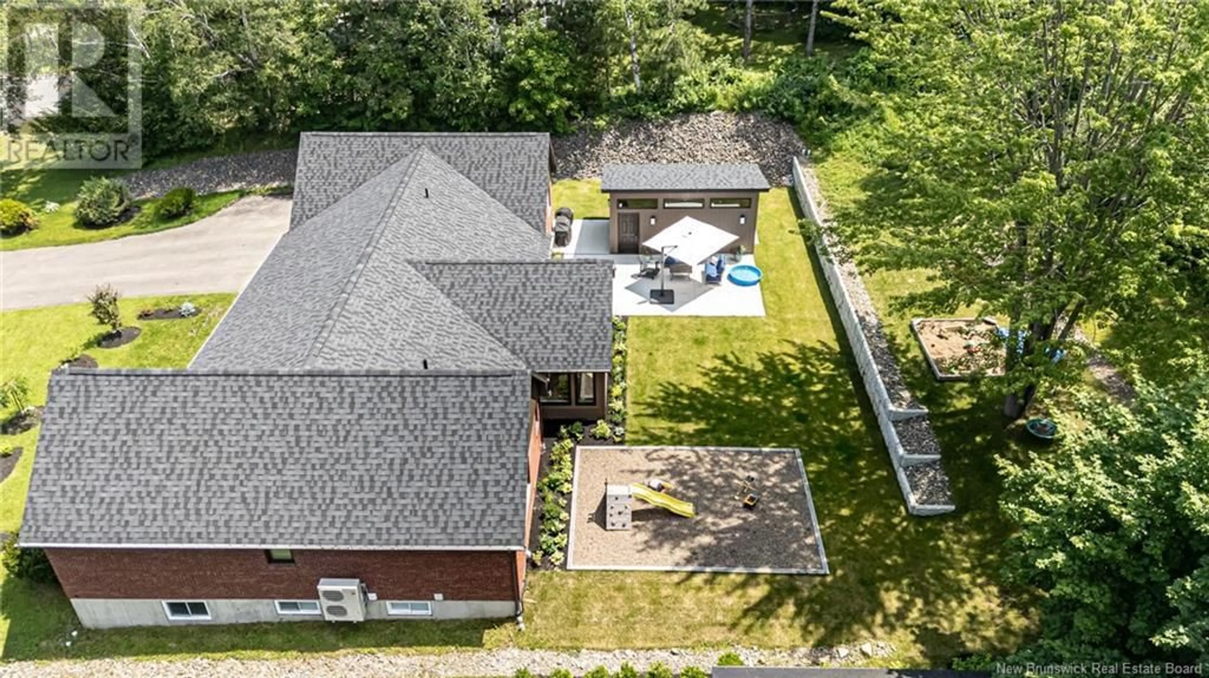A pic from outside/outdoor area/front of a property/back of a property/a pic from drone, building for 10 EAGLE COURT, Fredericton New Brunswick E3B5Y3
