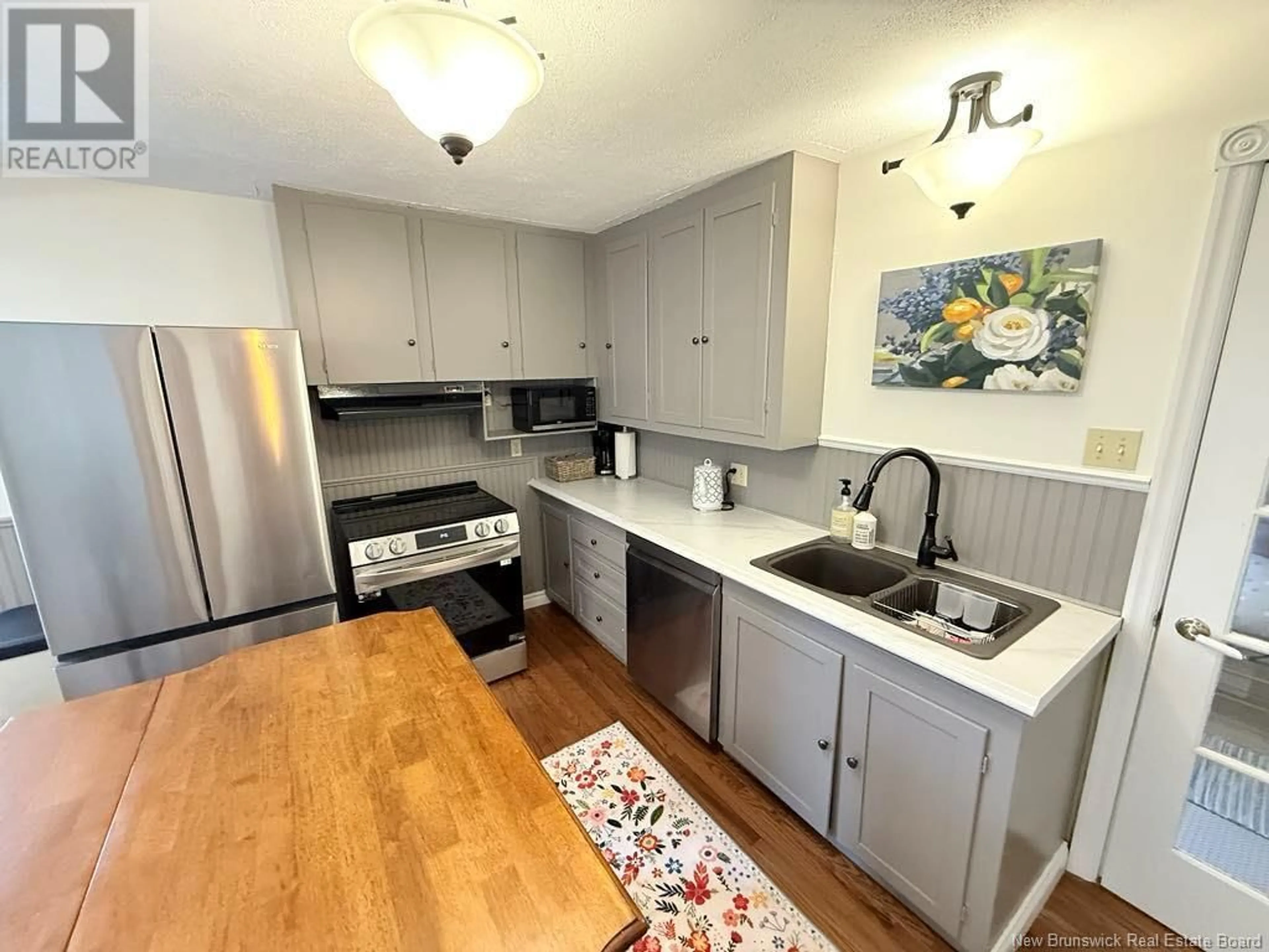 Standard kitchen, unknown for 3428 585 ROUTE, Newbridge New Brunswick E7N1H9